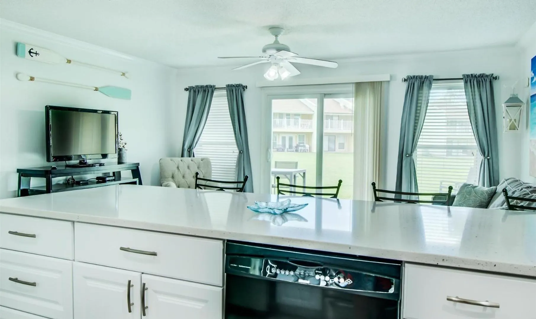 7 B, One Bedroom