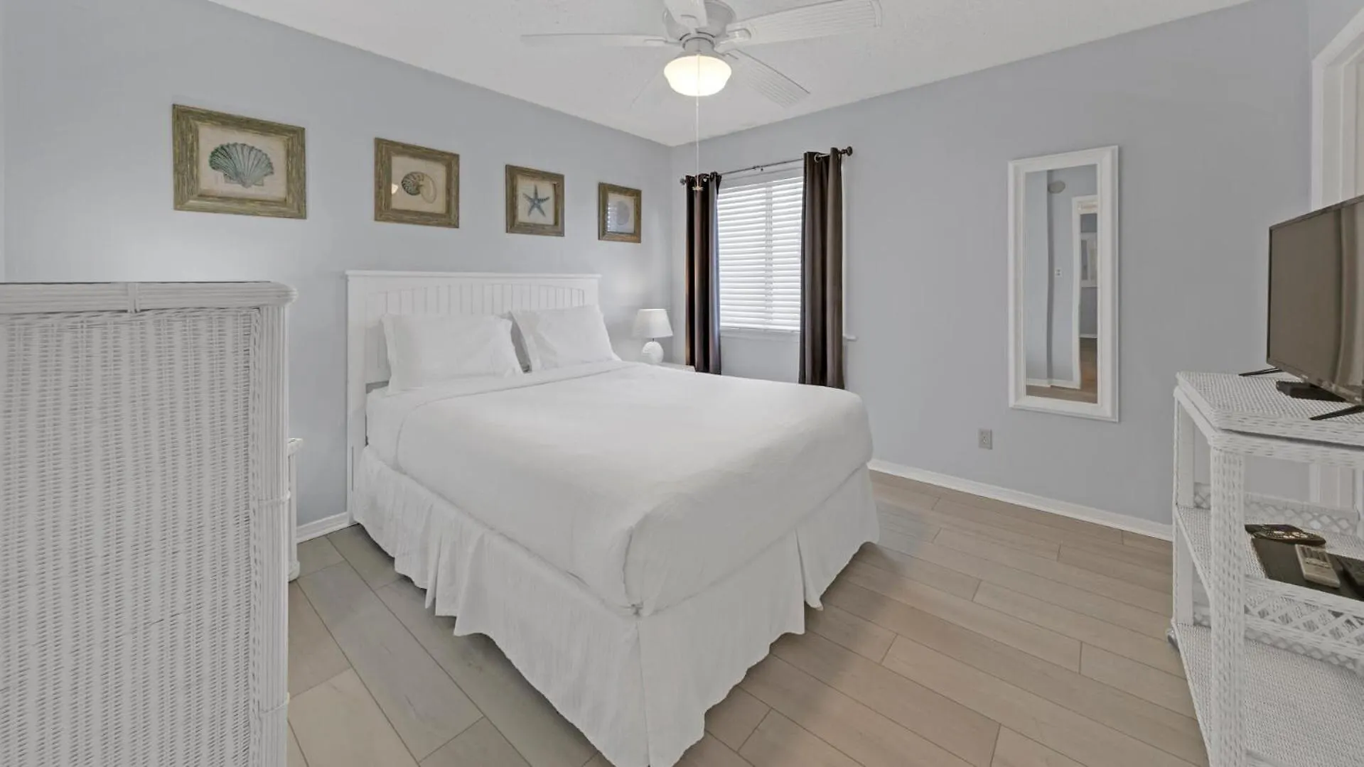 Southbay By The Gulf 102 Only 30 Yards From The 3 Bedroom Townhome In