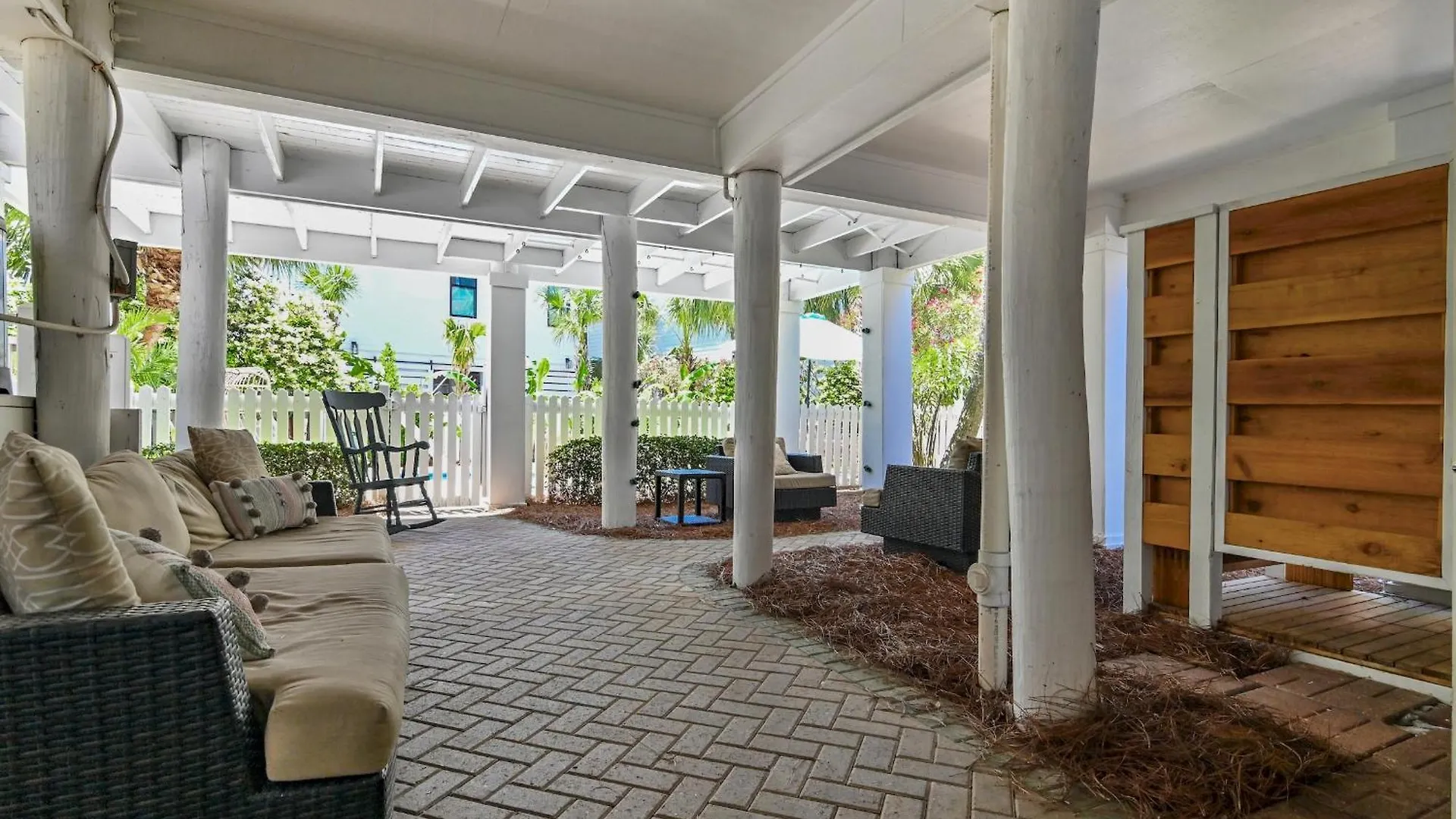 La Contenta At Pointe Holiday home