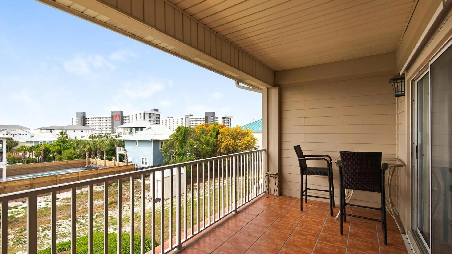 Apartment Spyglass #103 *