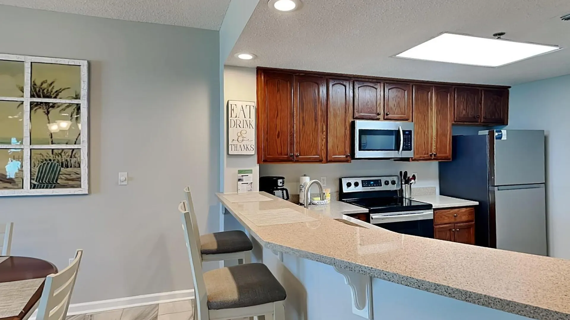Apartment Sterling Sands #302 *