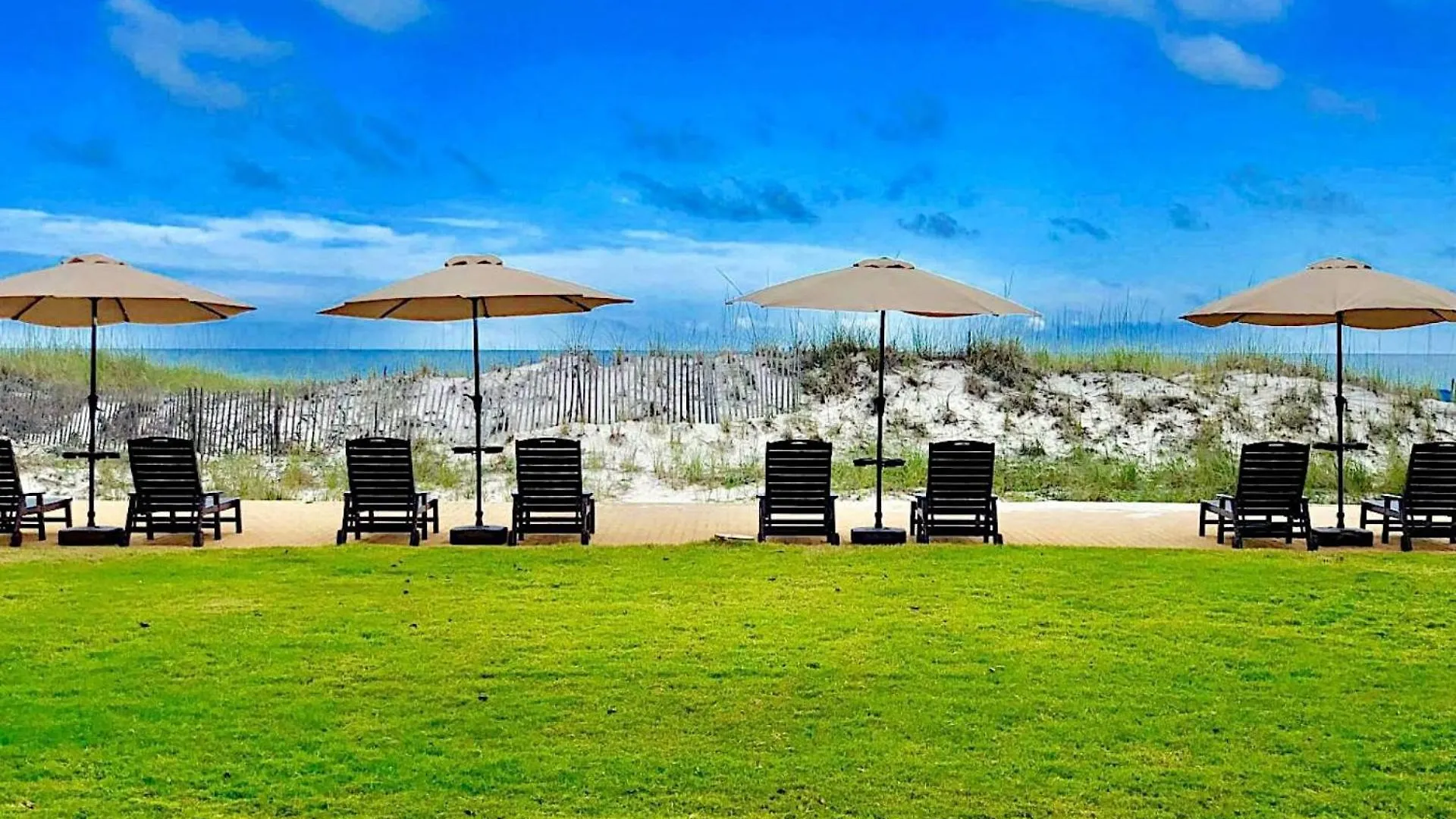Silver Dunes D204 Surfin On Sunshine Destin