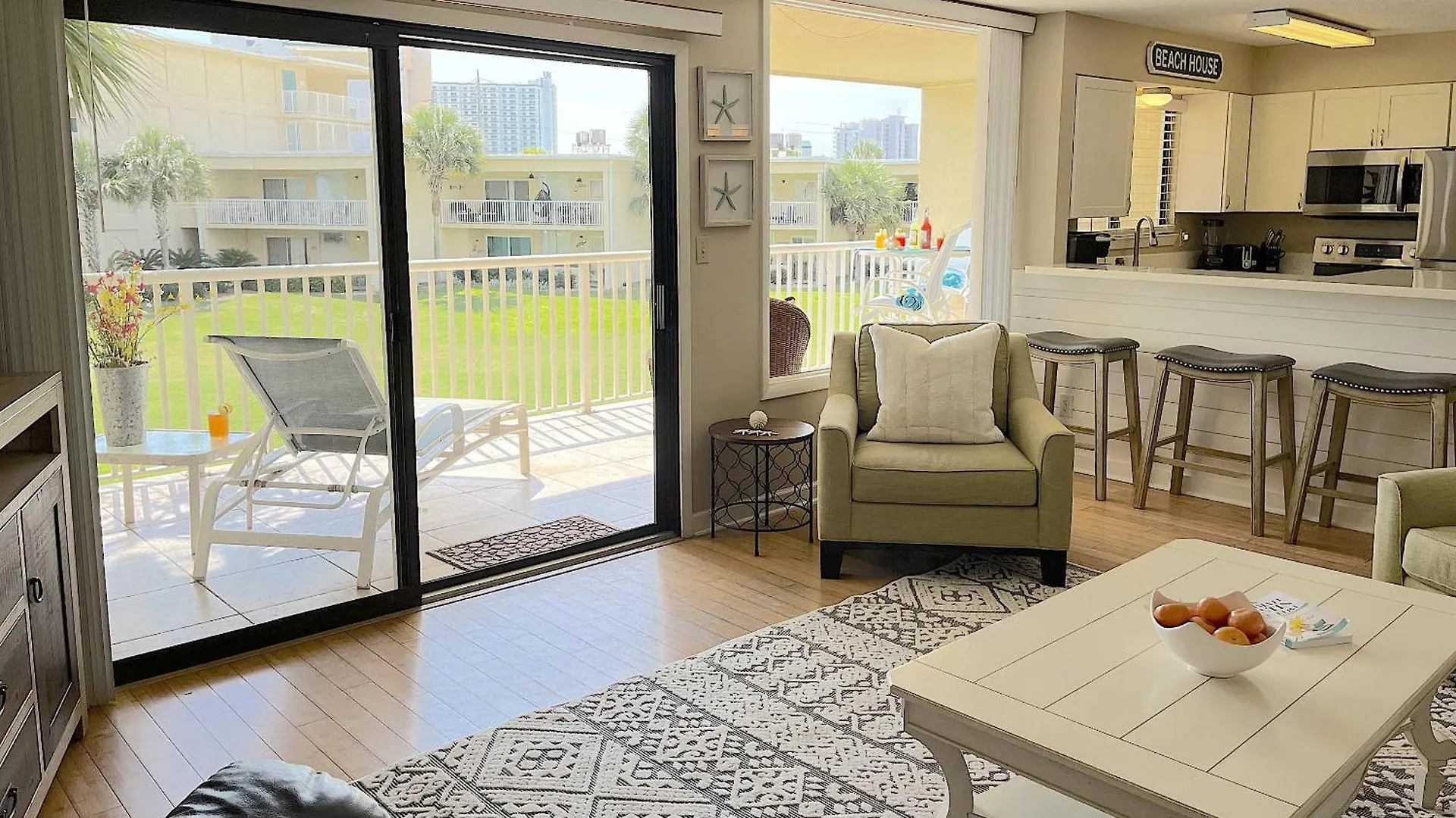 Silver Dunes D204 Surfin On Sunshine Holiday home