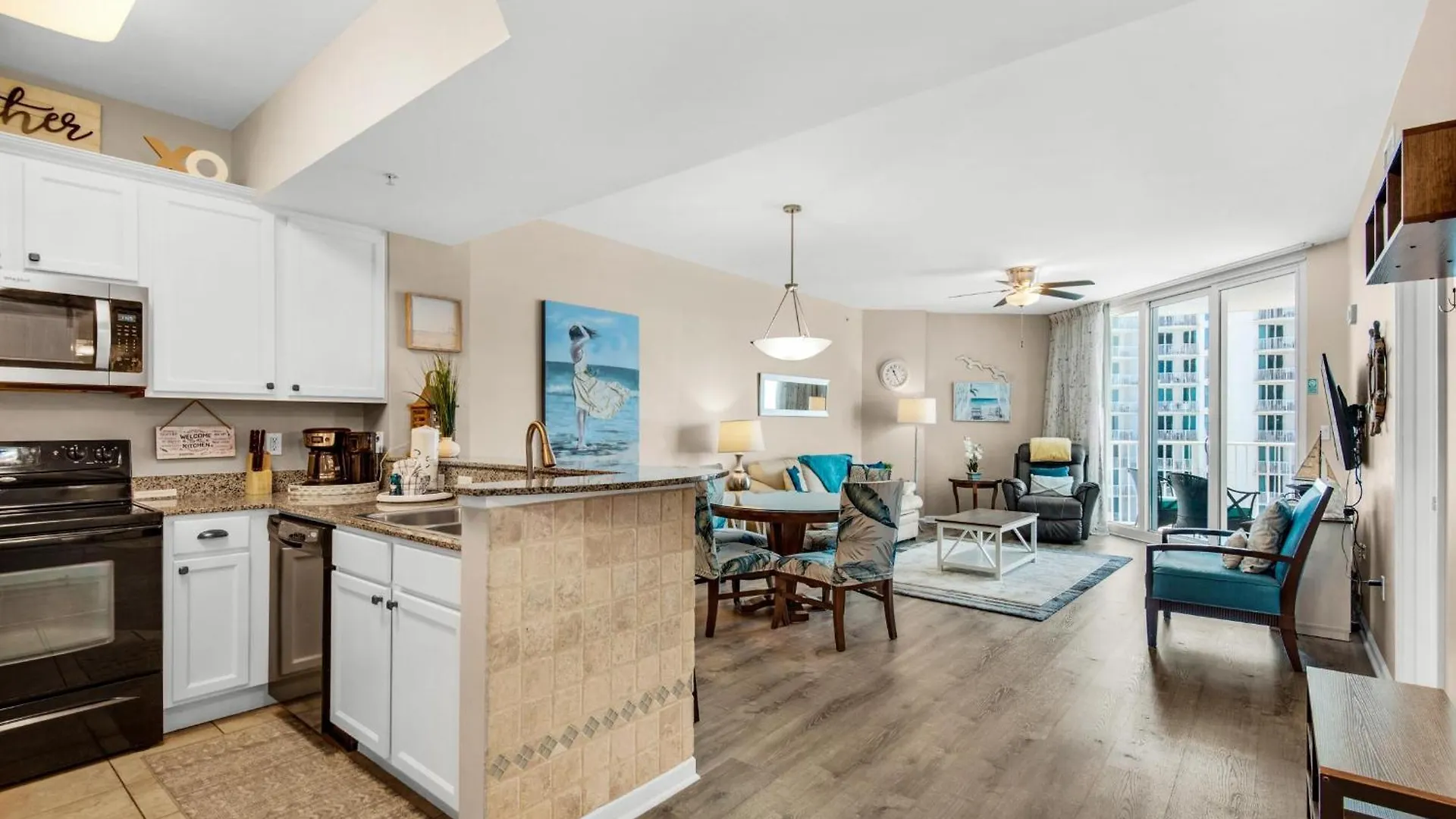 Palms #2605 Jr 2br 데스틴