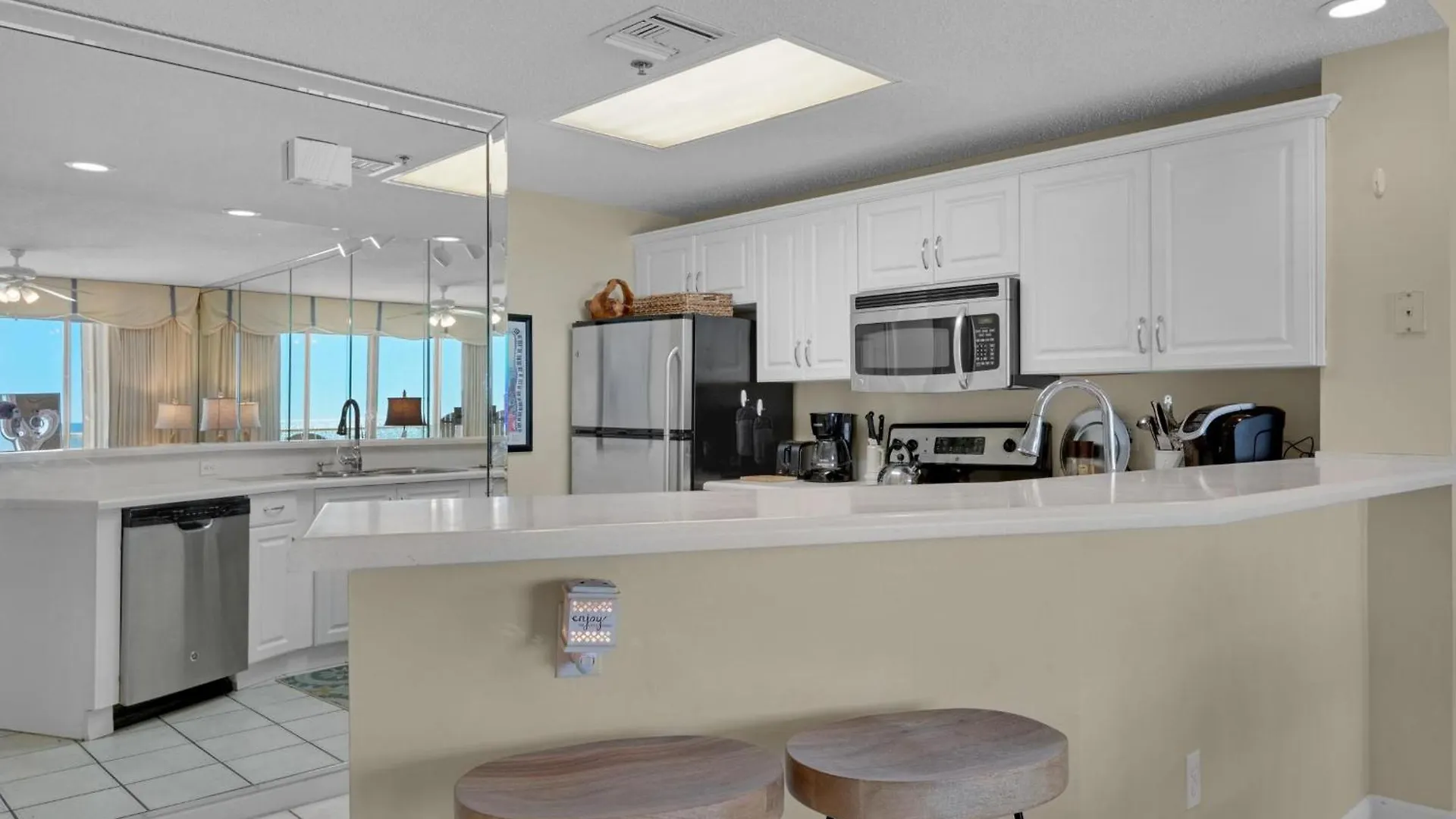 Sterling Sands 209