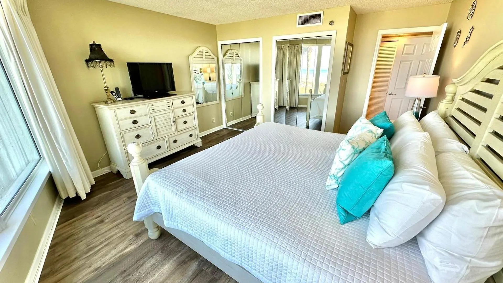 4216 Beachside Two Holiday home *