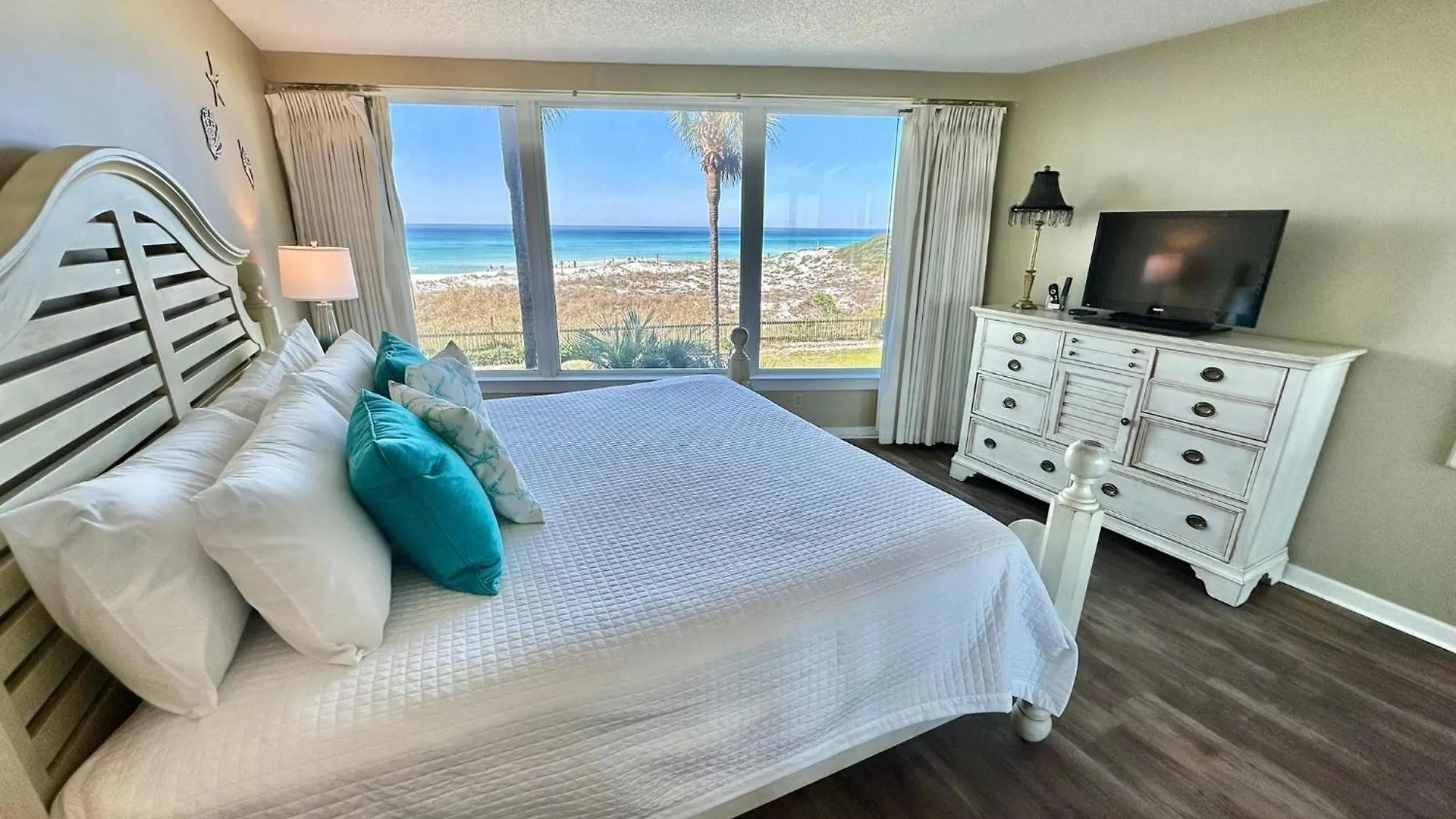 4216 Beachside Two * Destin