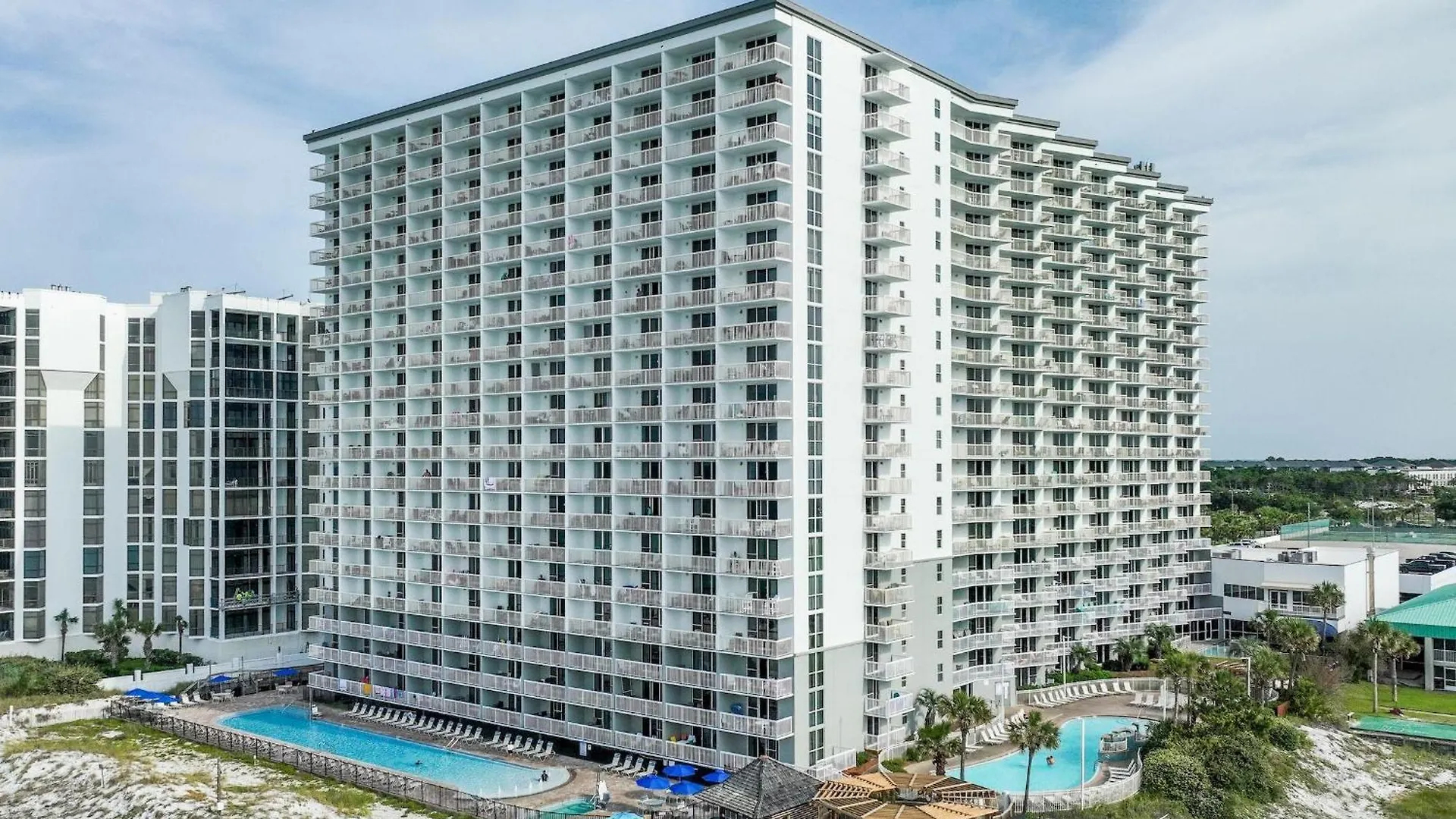 Pelican 405 * Destin