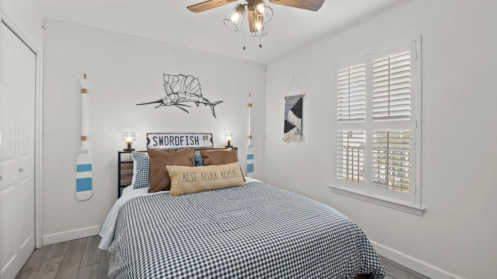 Swashbucklin' Swordfish - Steps To The * Destin