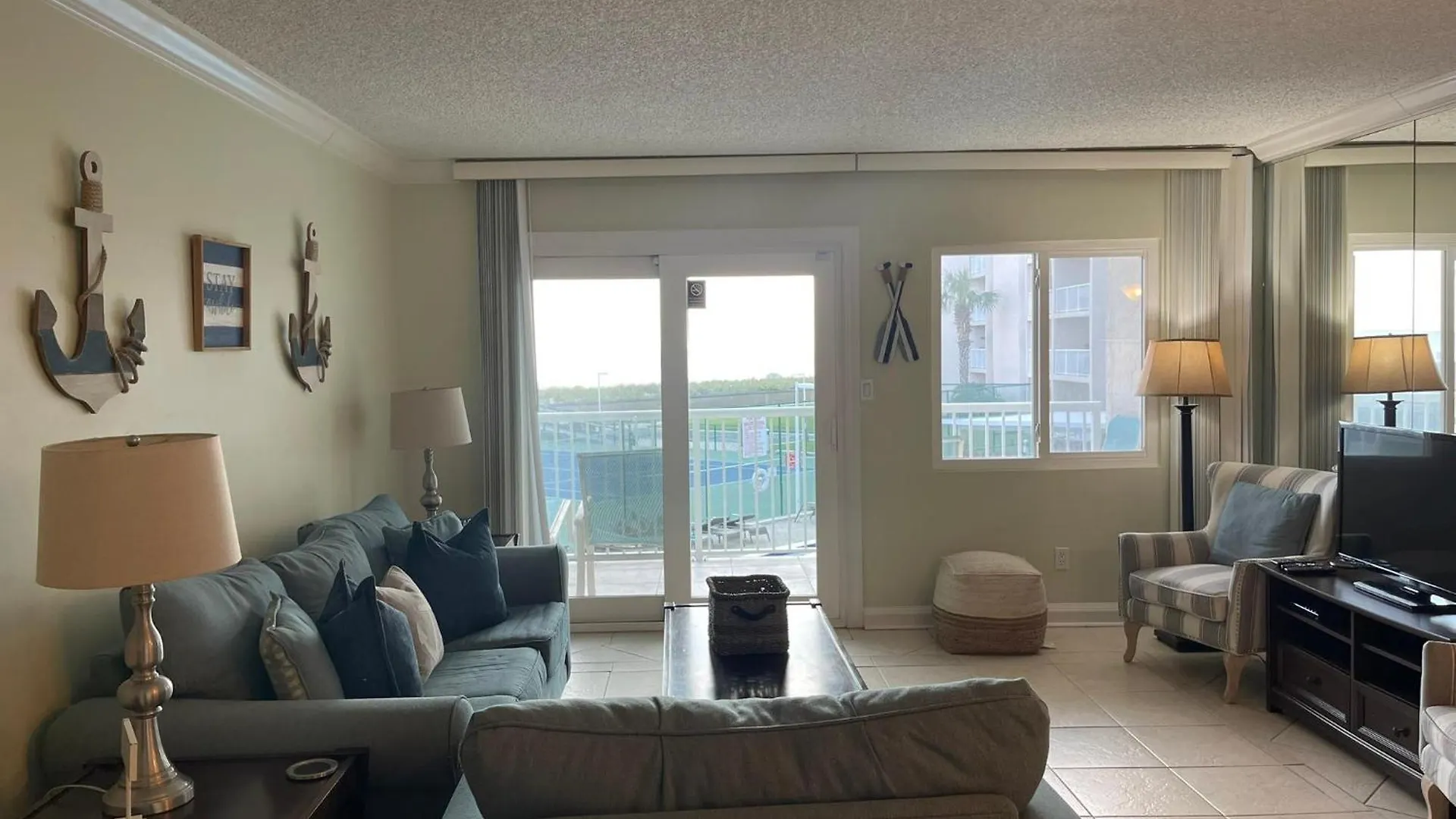 Surf And Racquet Unit 214 * Destin
