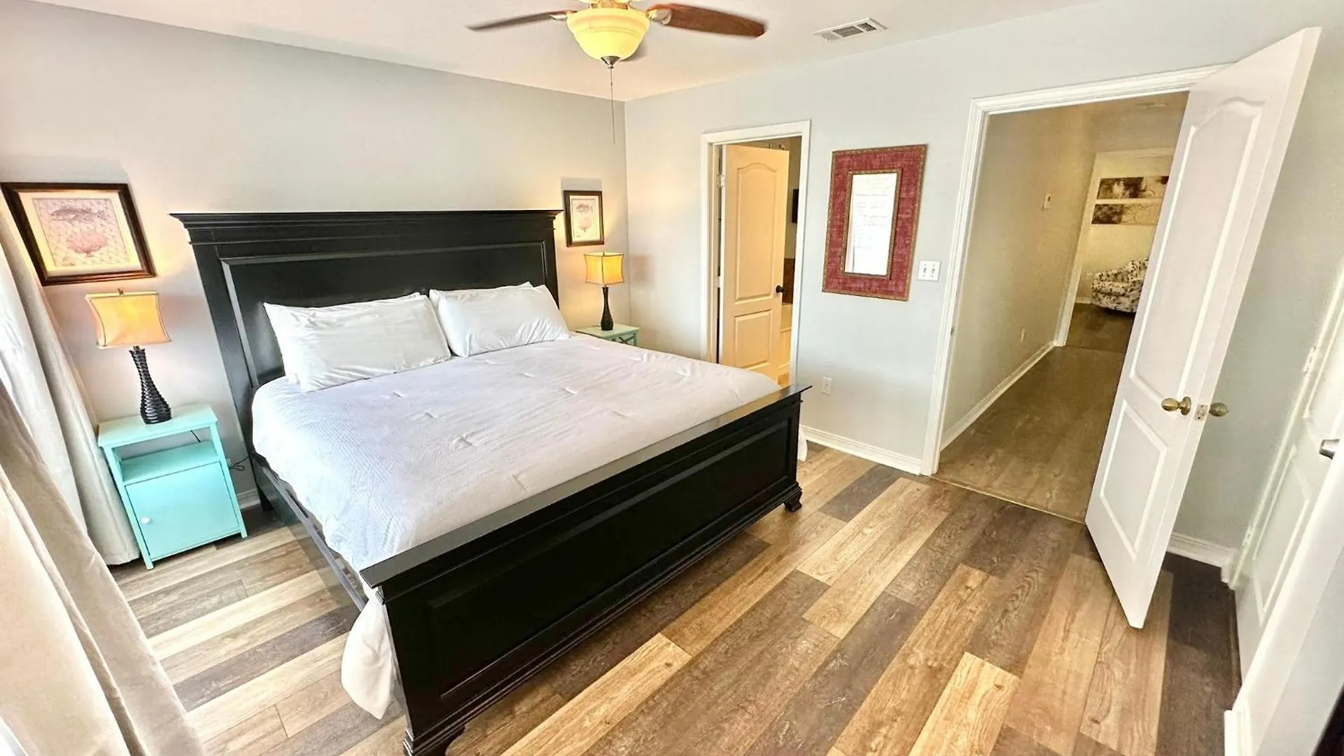 5197 Beachwalk