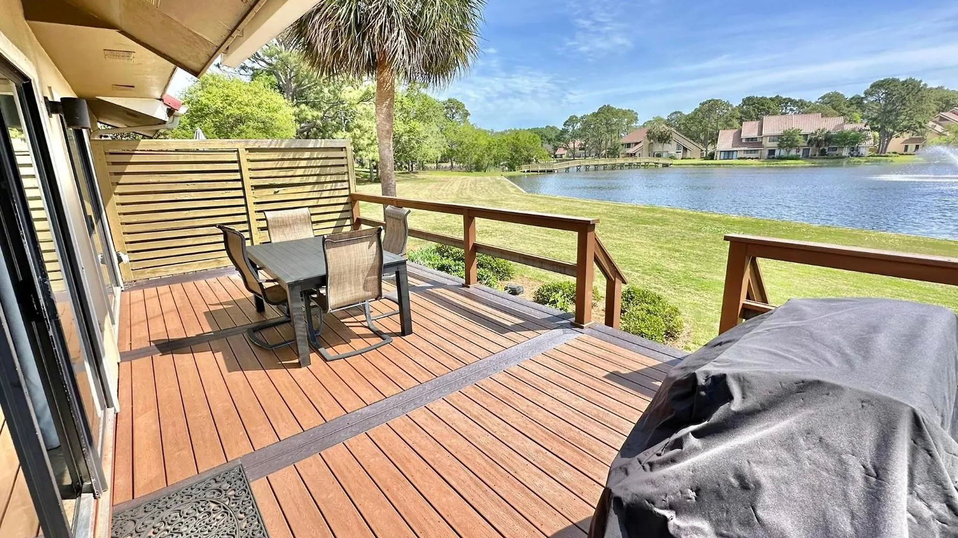 5191 Beachwalk Holiday home