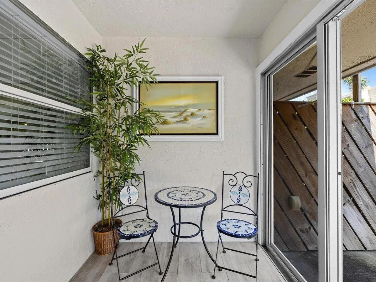 Holiday home Surf And Racquet Unit 2a Destin