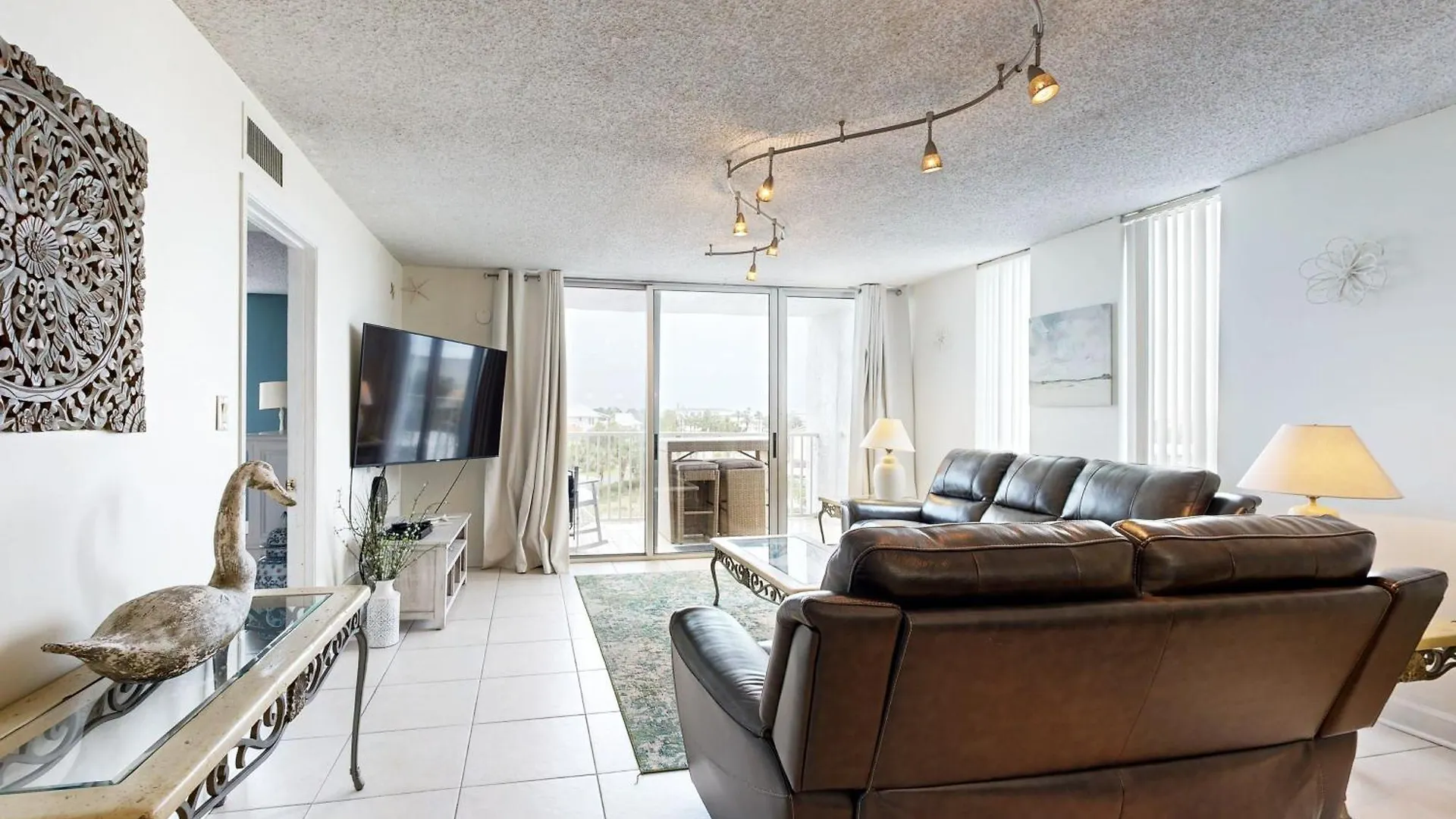 Dolphin Point #406a Destin