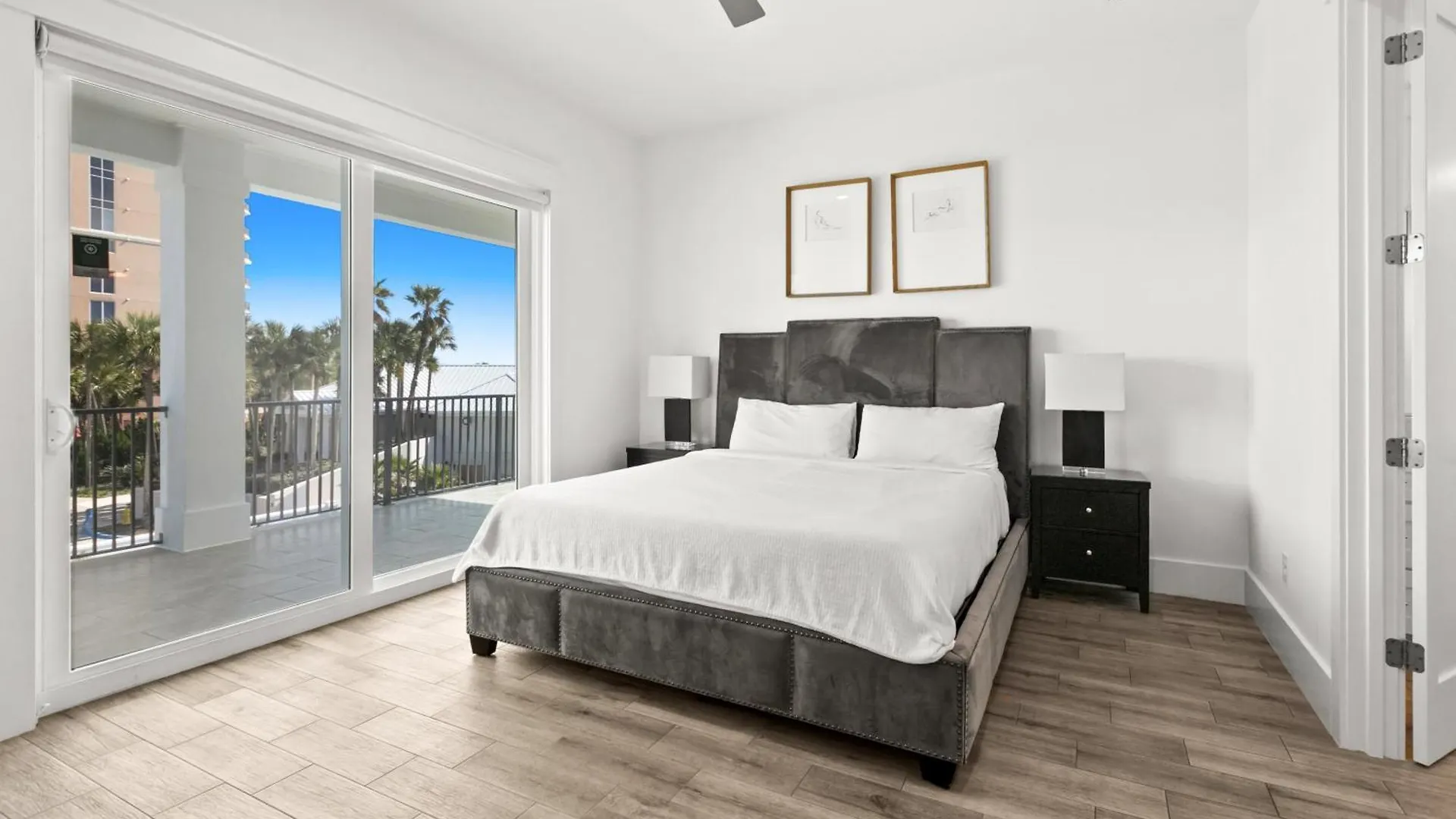 Holiday home Bourbon - Your Dream Vacation Destination