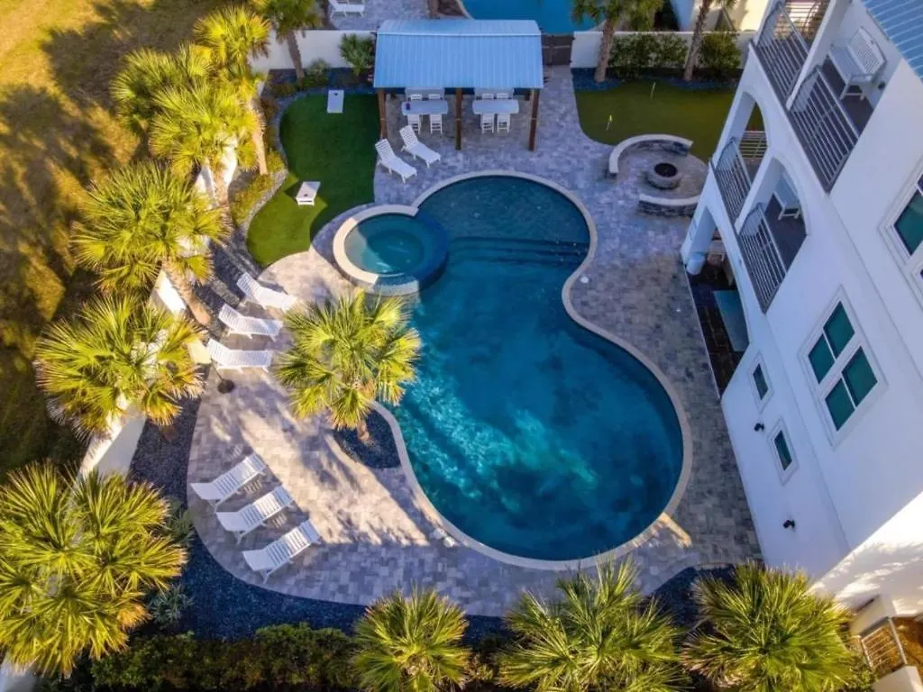 Blue Whale Your Luxury Beach Escape Holiday home Destin