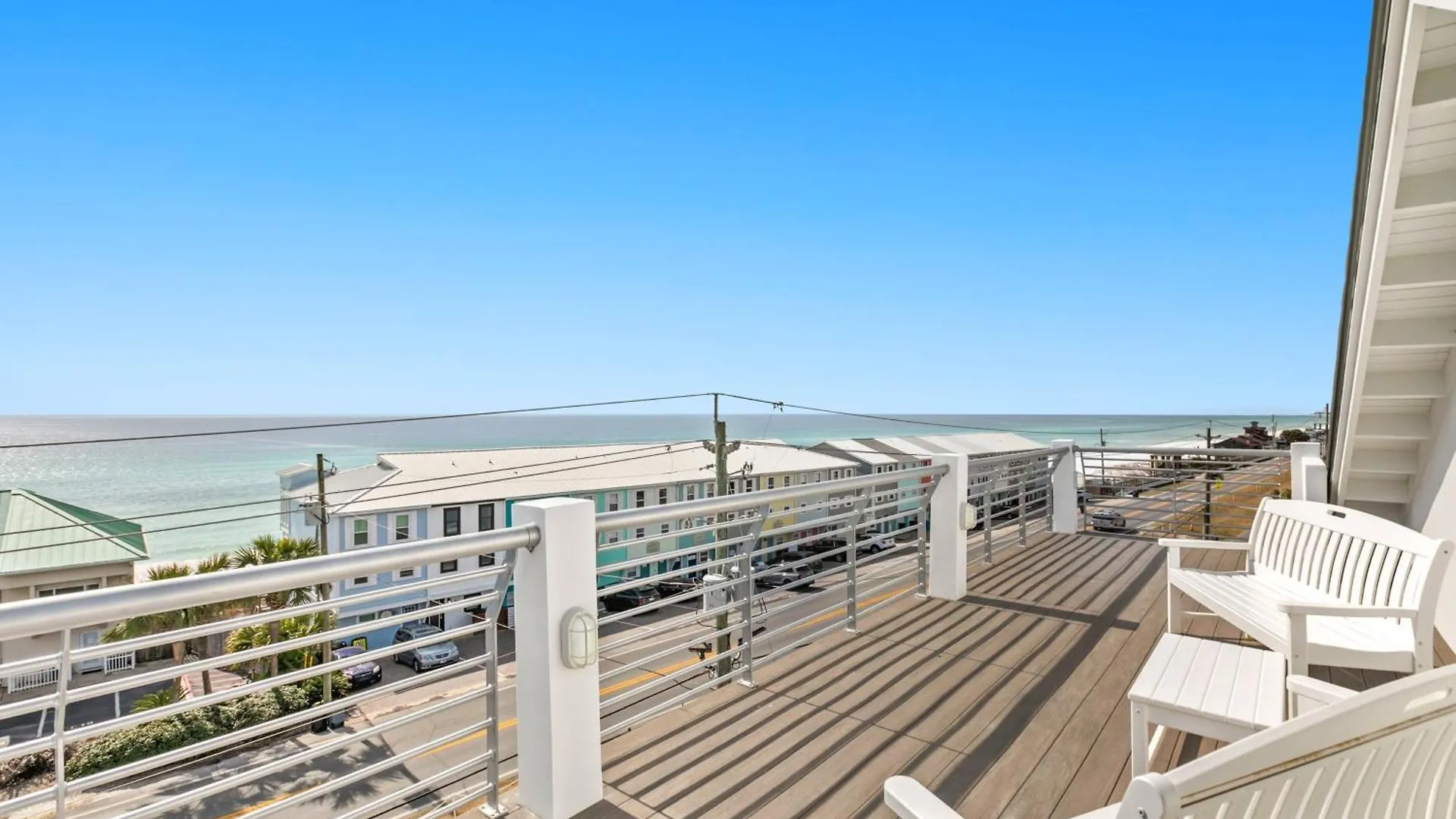 Blue Whale Your Luxury Beach Escape *