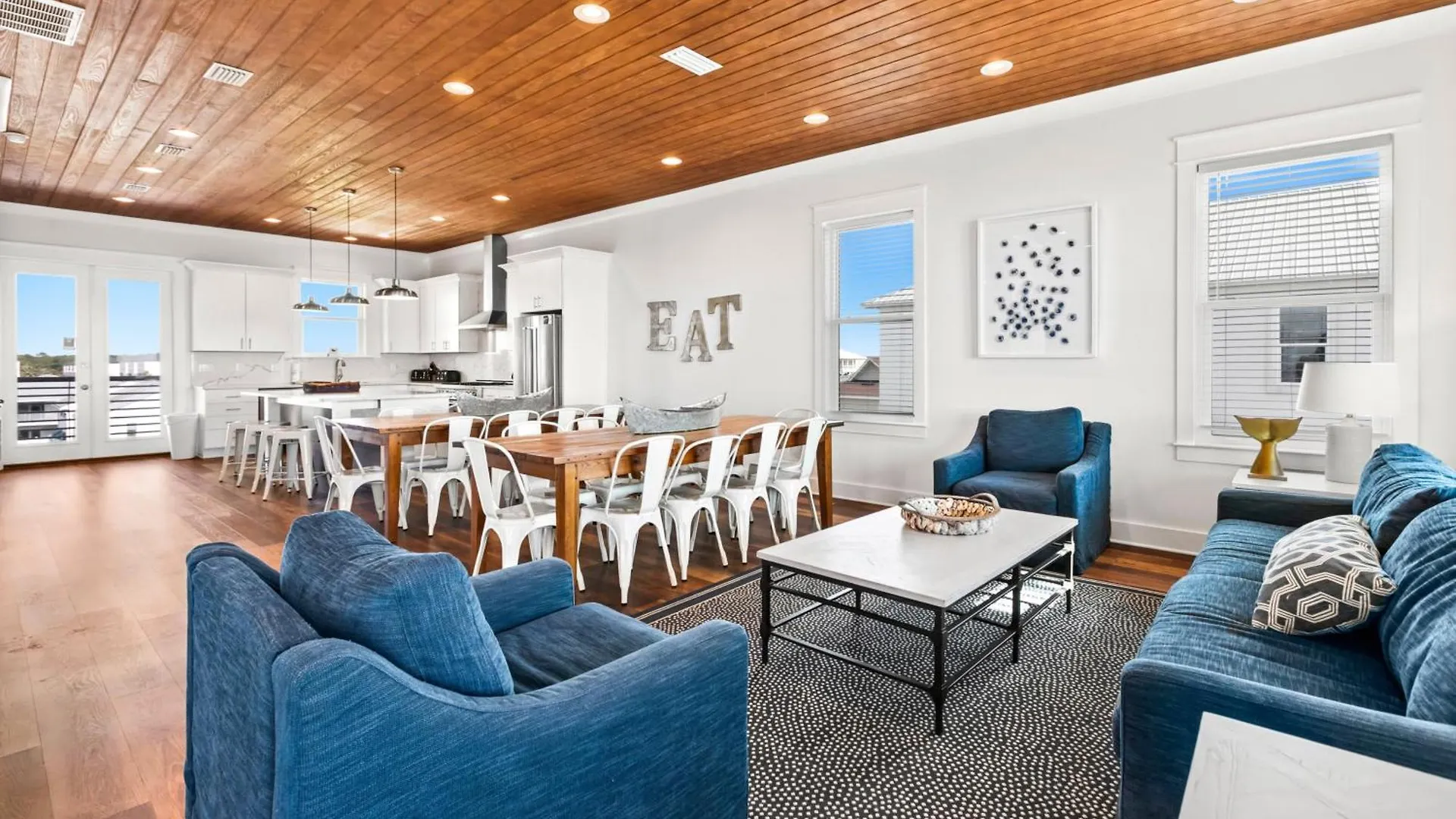 Blue Whale Your Luxury Beach Escape Holiday home