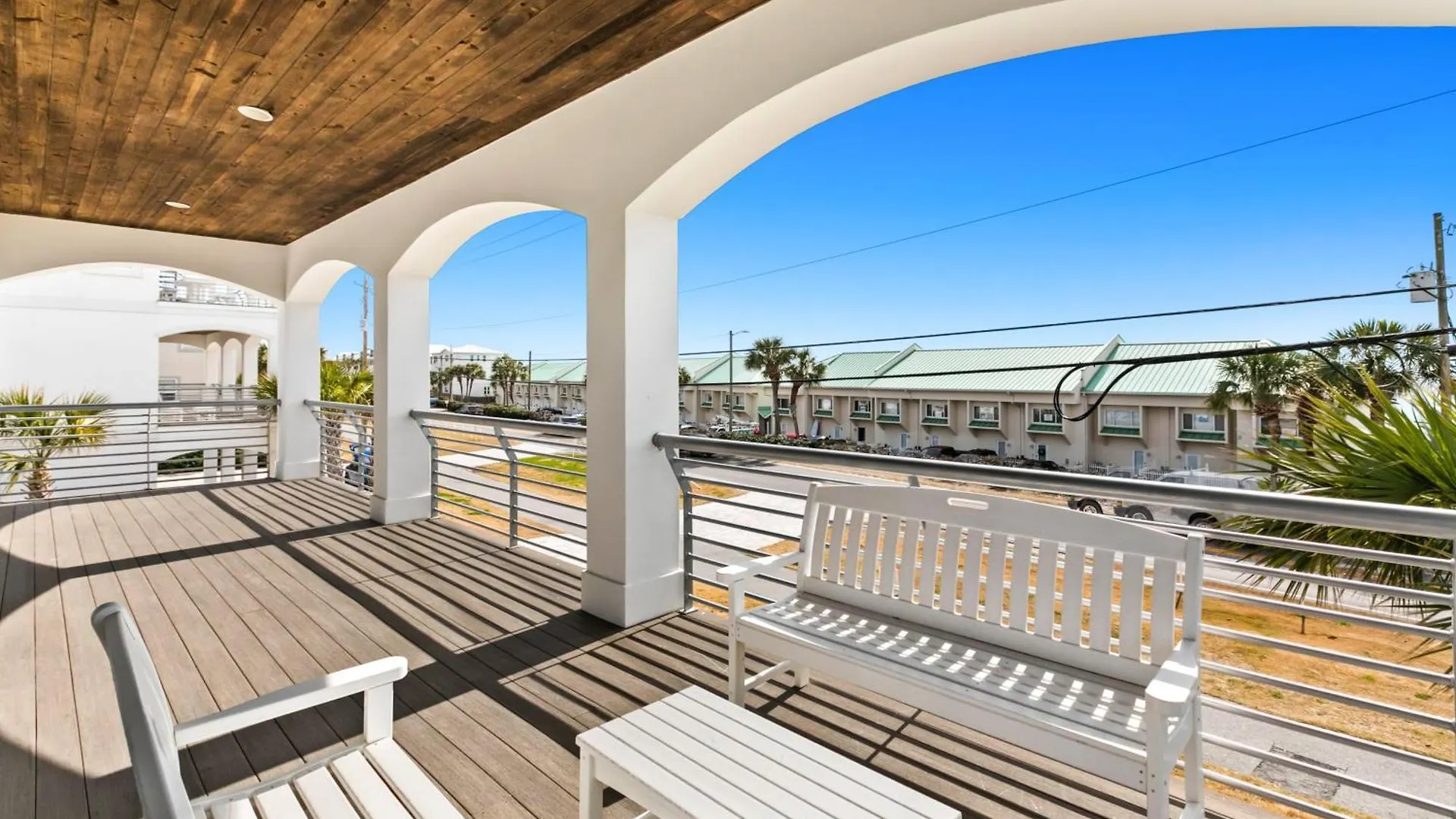 Blue Whale Your Luxury Beach Escape Holiday home