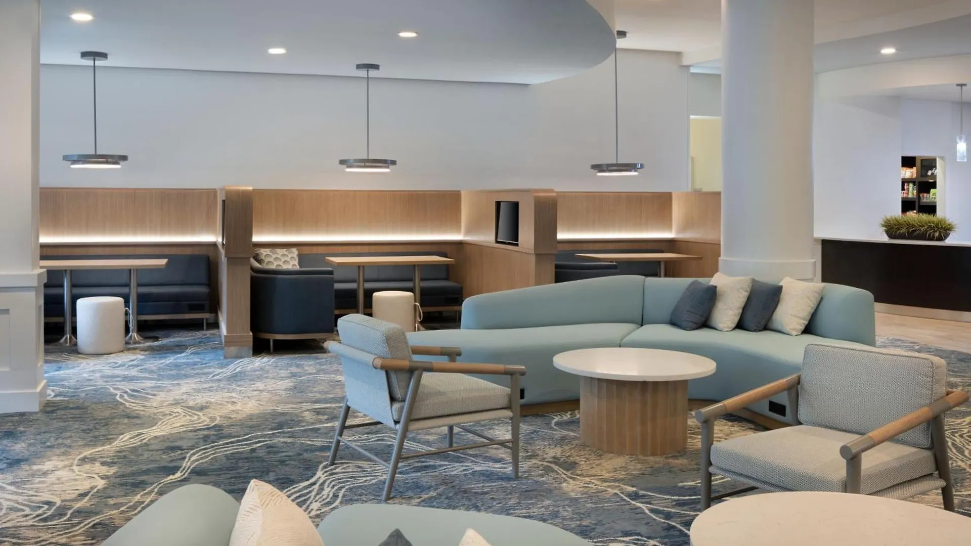 Hotel Courtyard By Marriott Sandestin At Grand Boulevard 3*