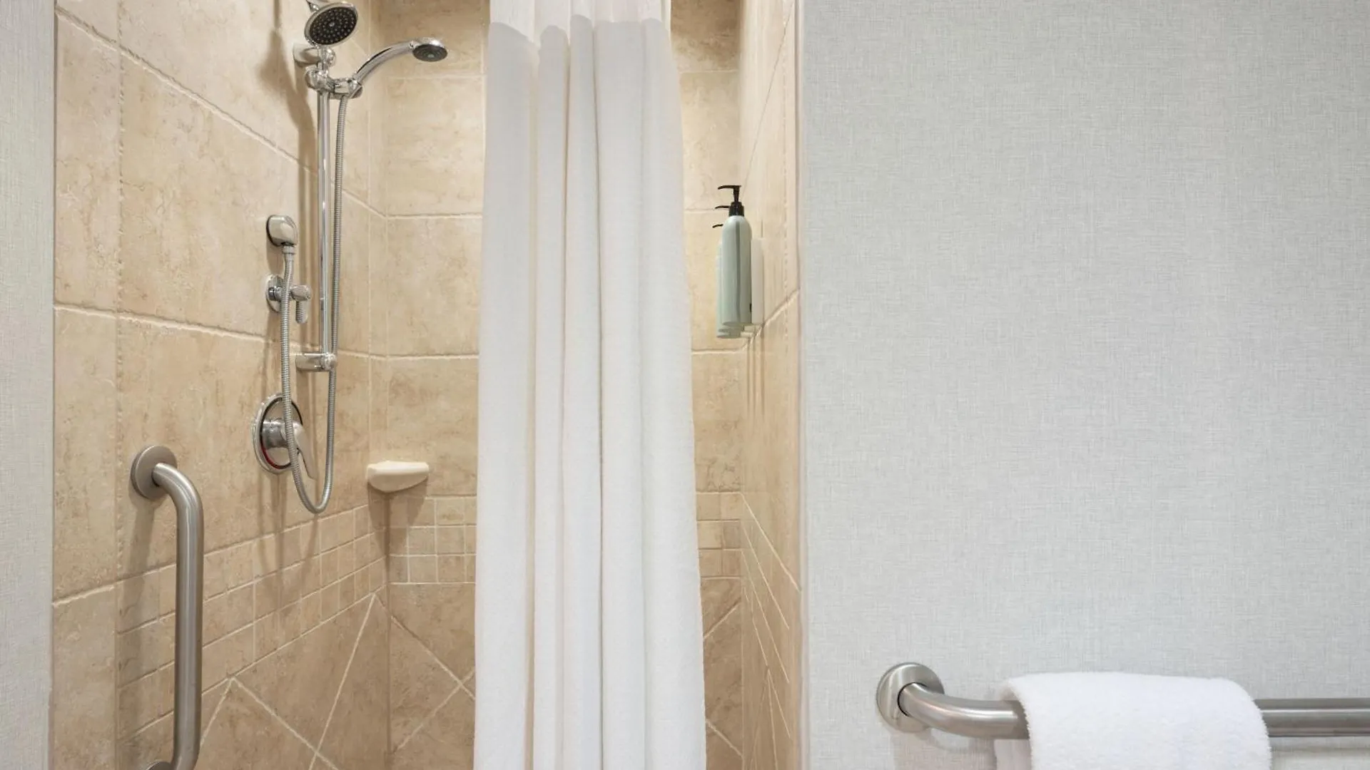 Courtyard By Marriott Sandestin At Grand Boulevard 3* Miramar Beach