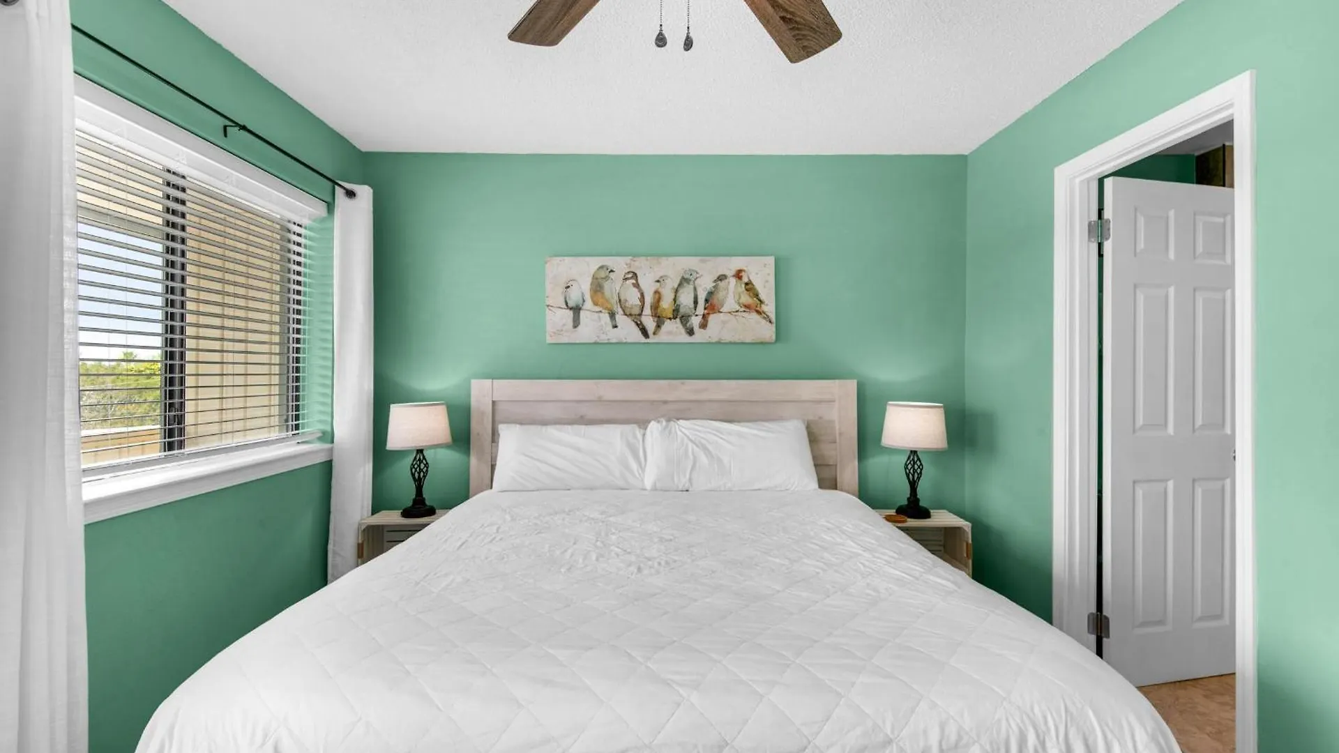 Sandprints A6- Life Of Riley Holiday home