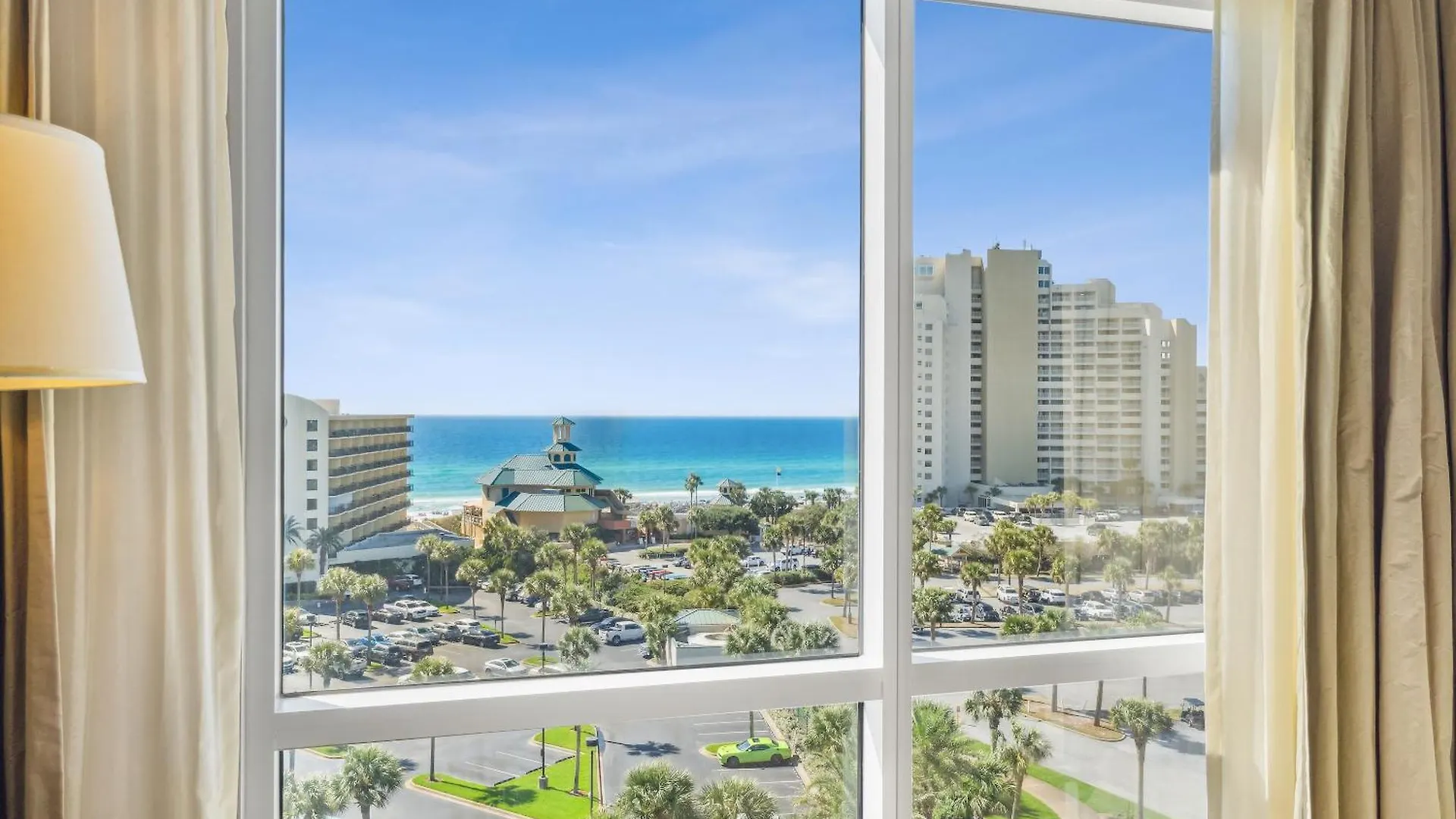 Luau At Sandestin Tower I & Ii Holiday home
