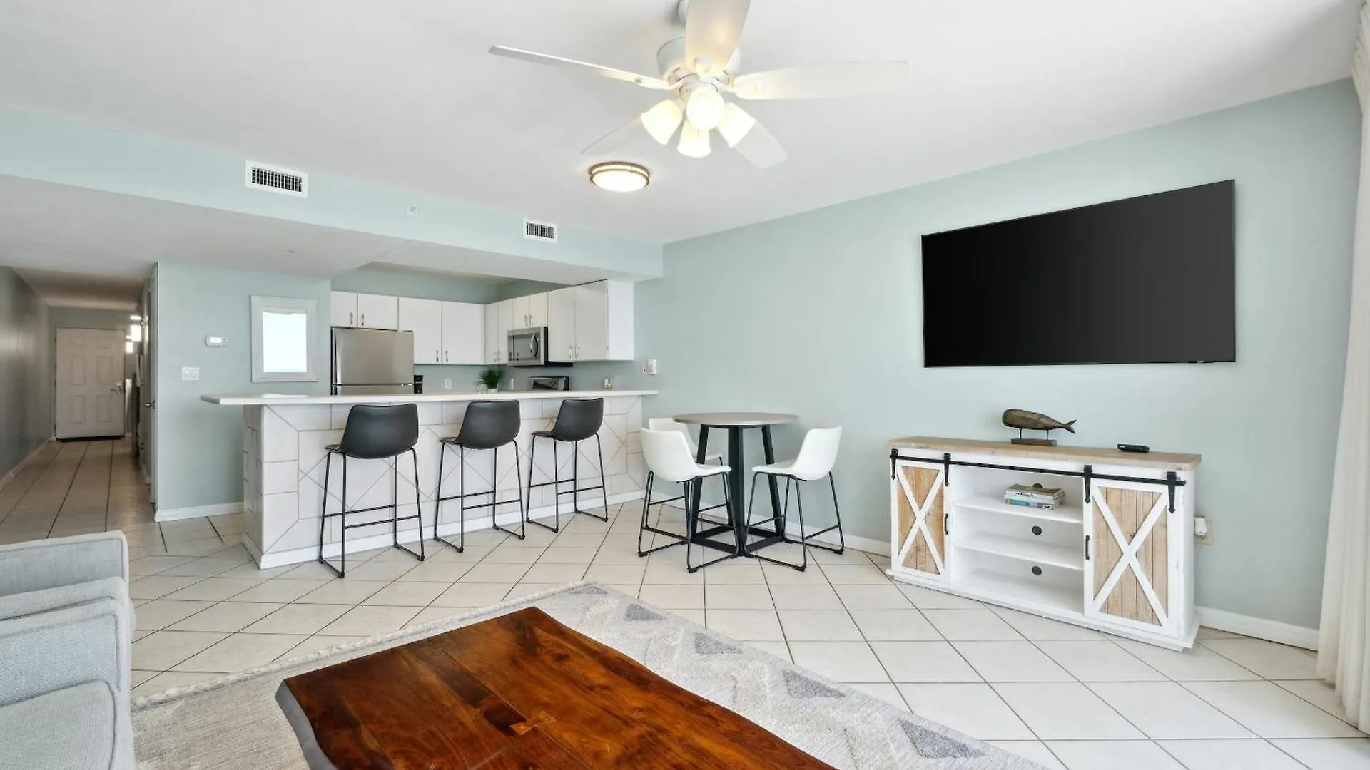 Pelican By Panhandle Getaways *
