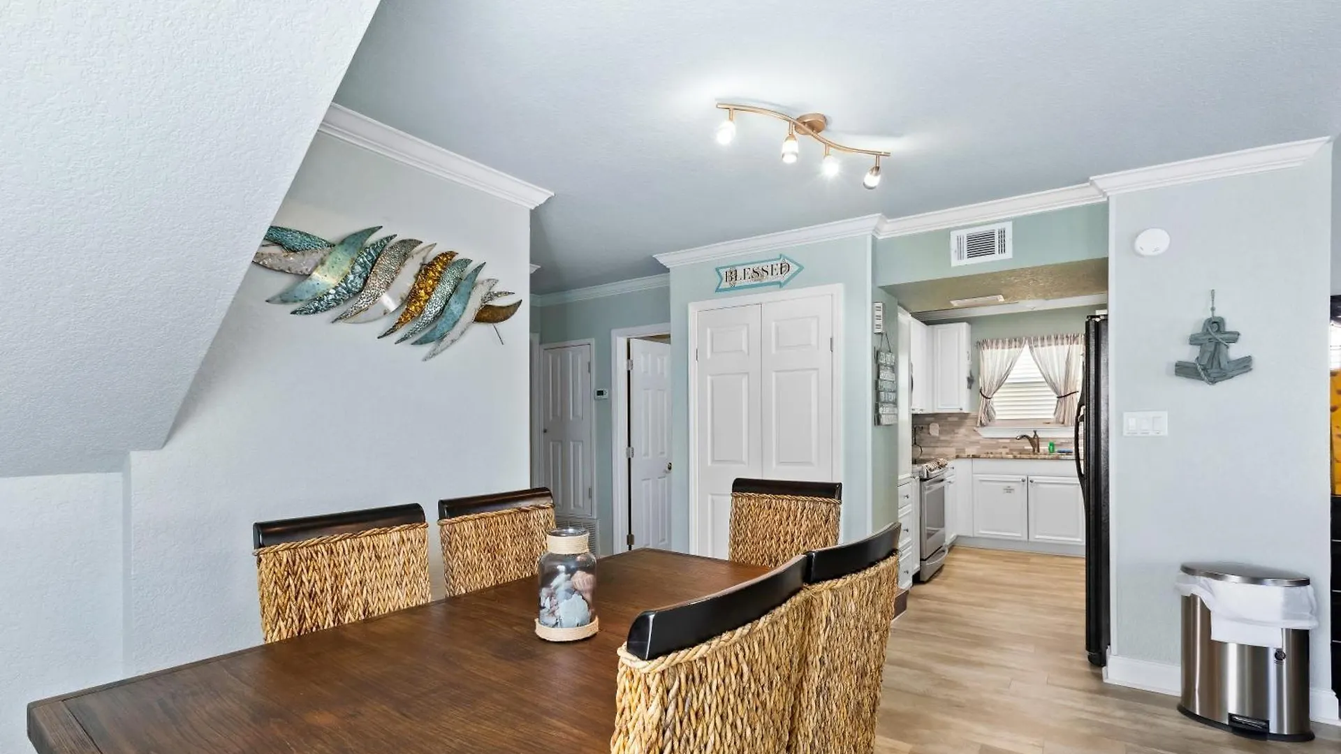 ​sandpiper Cove Hotel