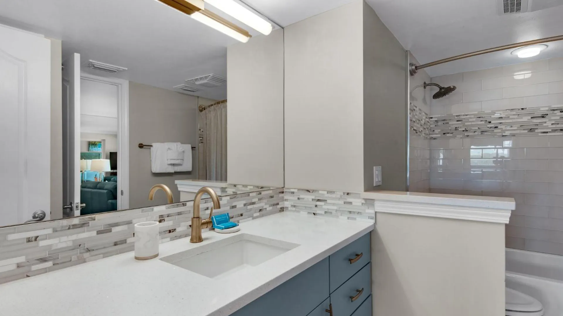 House 202b By Newman-dailey Apartment Destin