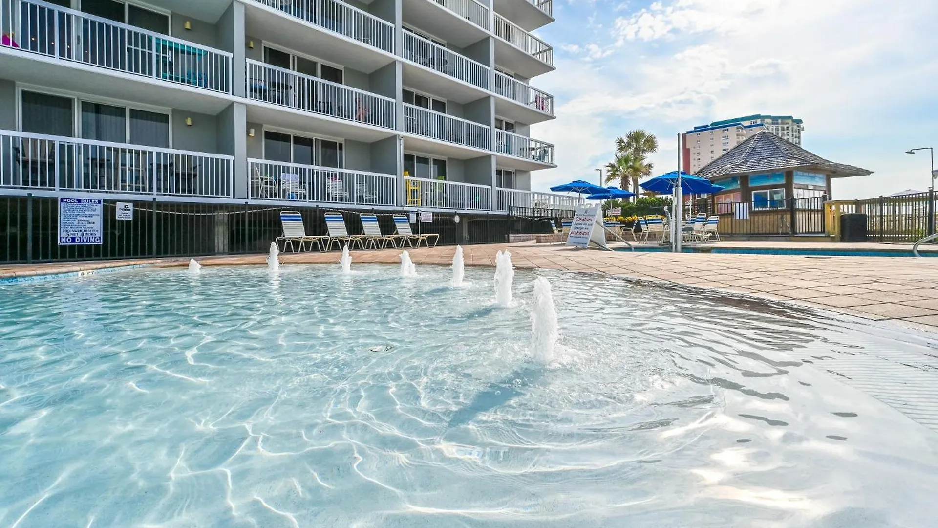 Apartment Pelican Pointe *