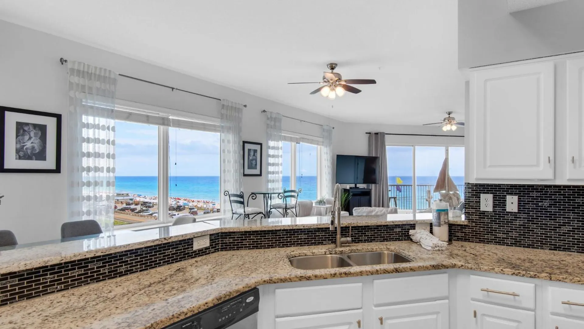 Crystal View 402 By Newman-dailey *