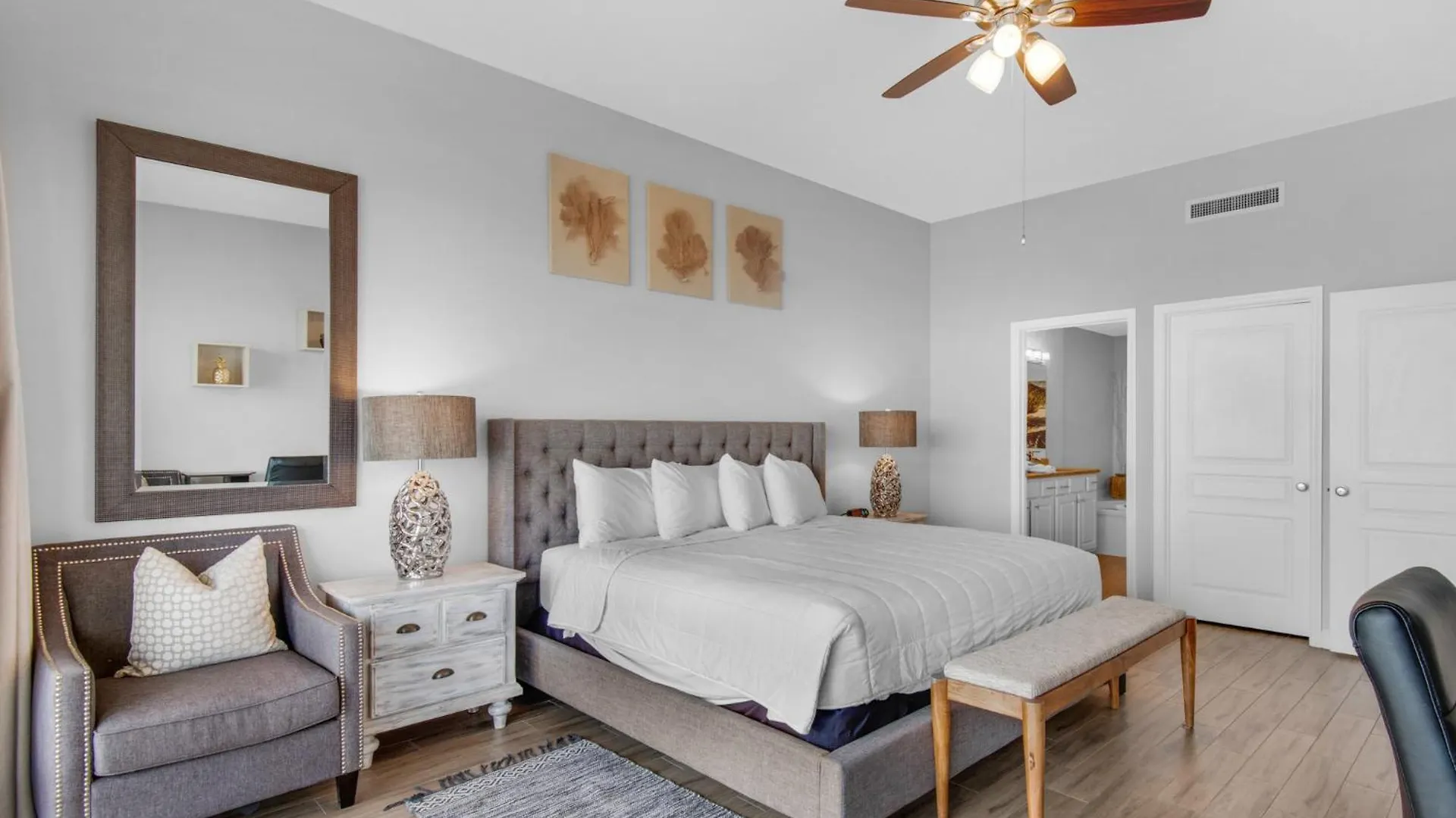 Holiday home Crystal View 402 By Newman-dailey
