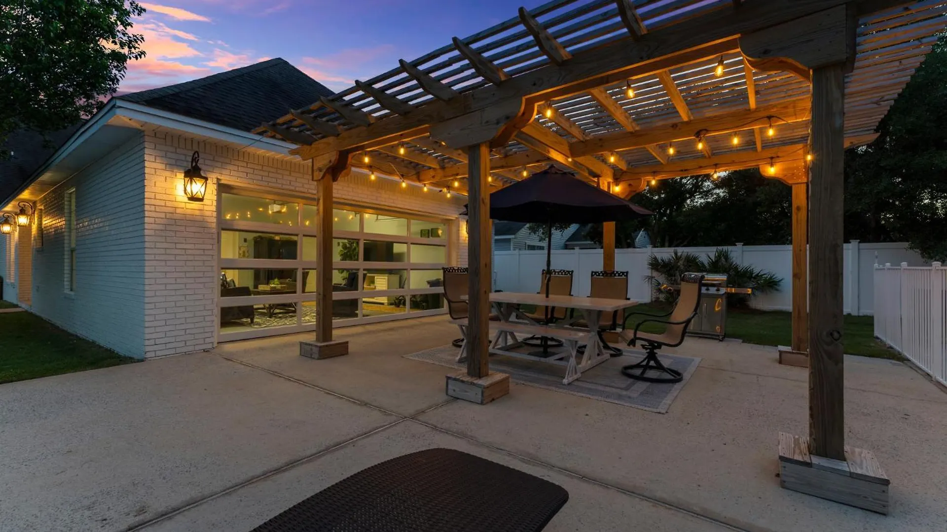 Holiday home A World Away By Newman-dailey *