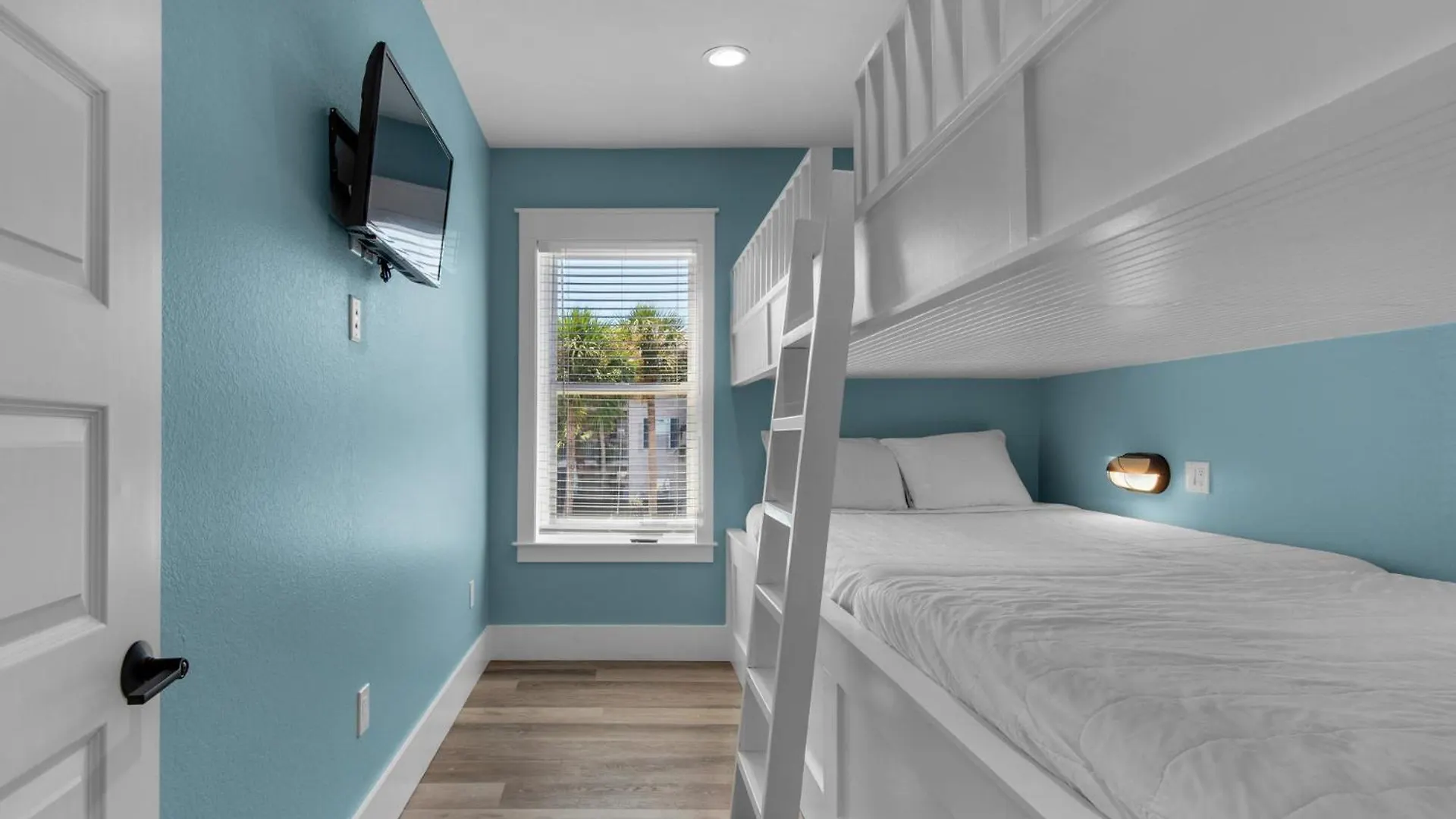 Coastal Cove By Newman-dailey *