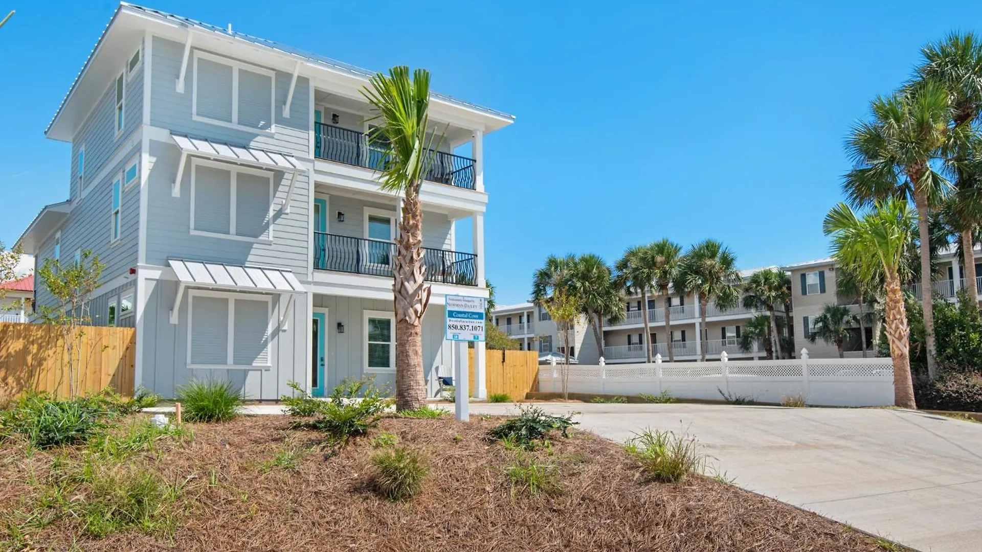 Coastal Cove By Newman-dailey Holiday home *