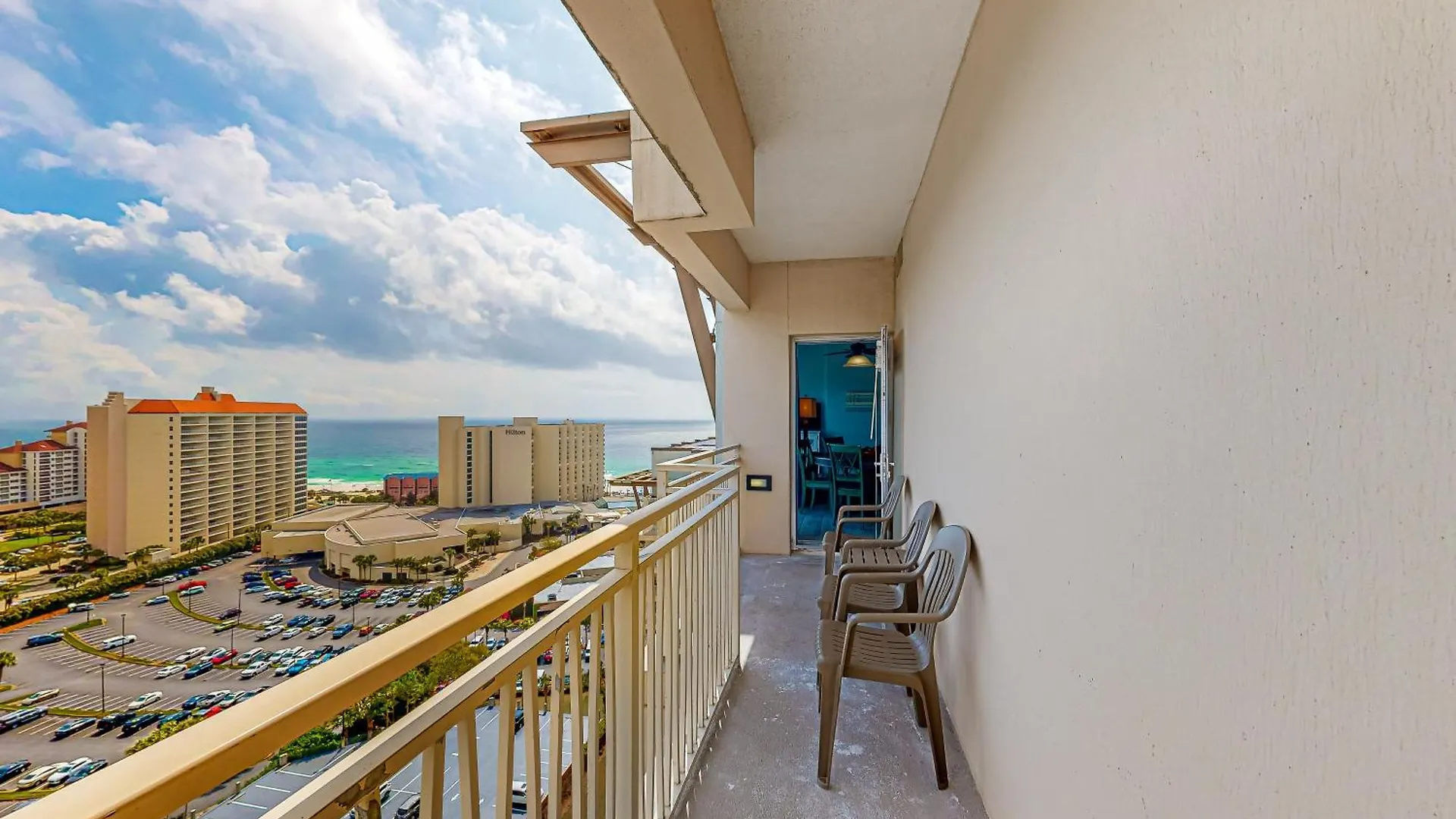 Luau Iv Apartment *