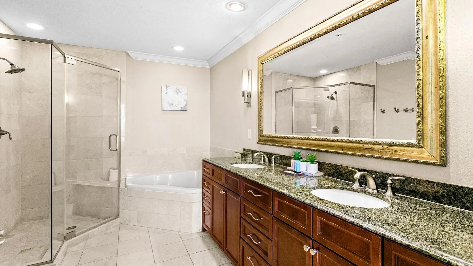 Emerald Grande Holiday home *