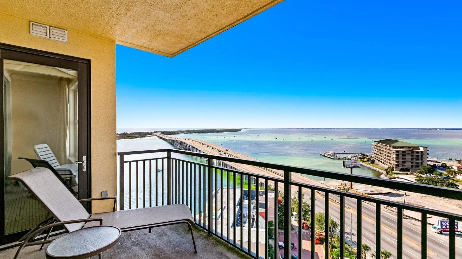 Holiday home Emerald Grande *