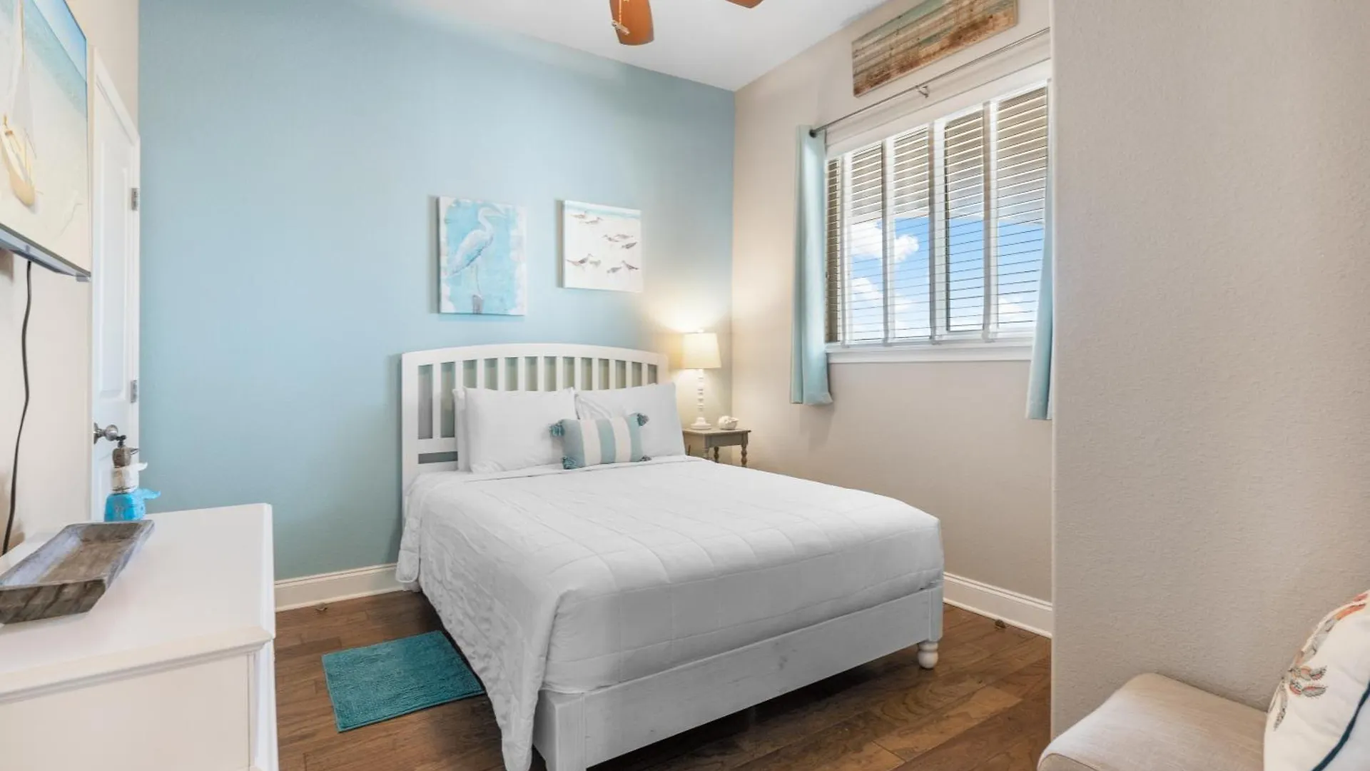 Alerio 405a By Newman-dailey * Destin