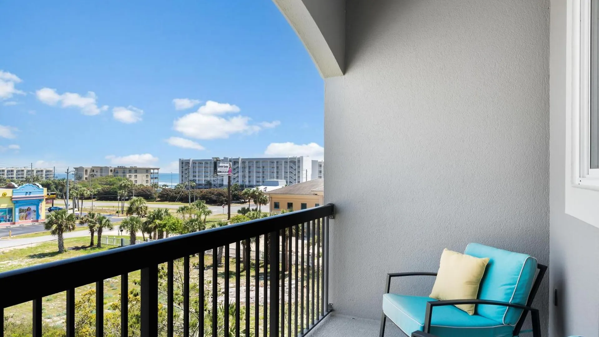 Alerio 405a By Newman-dailey Apartment *