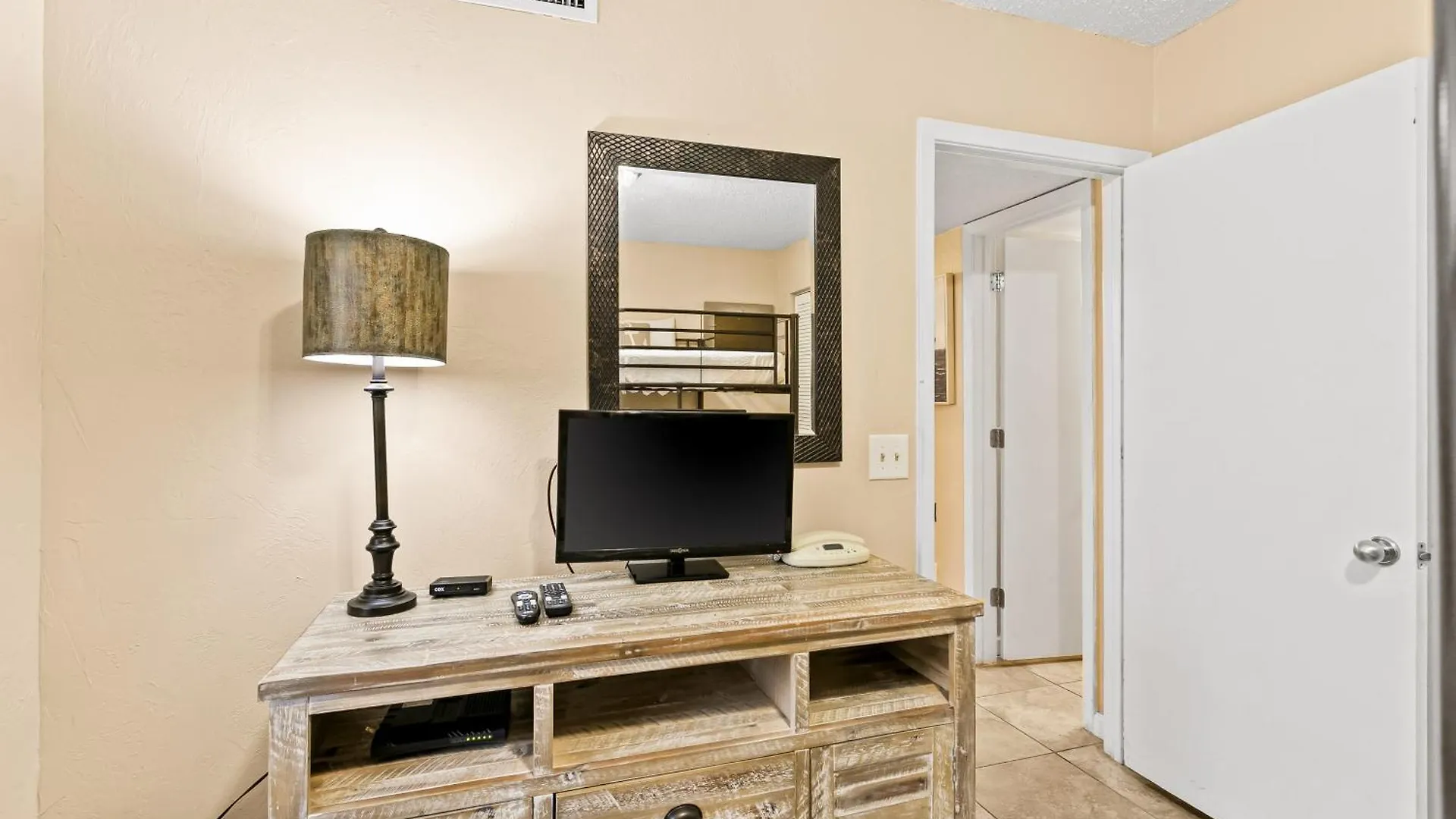 Mainsail Iv Holiday home *