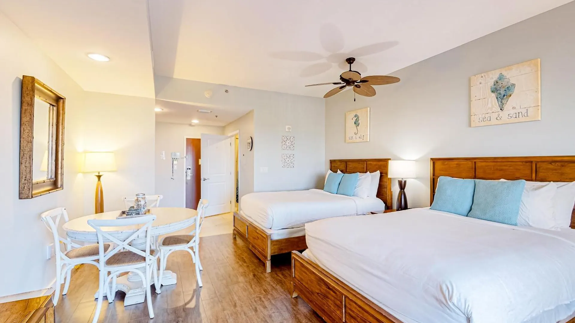 Luau V Apartment