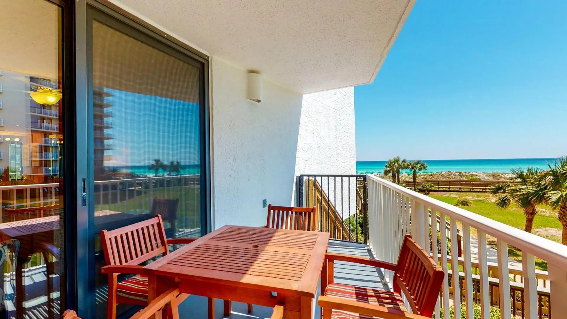 The Mainsail Apartment *