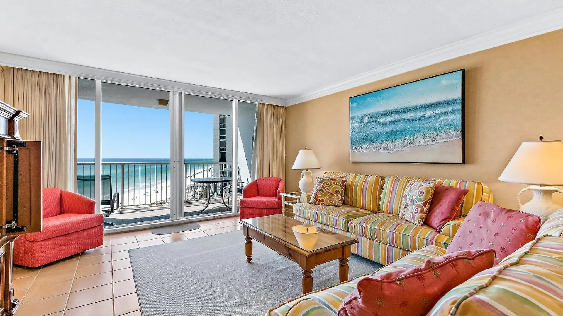 Shoreline Towers Holiday home