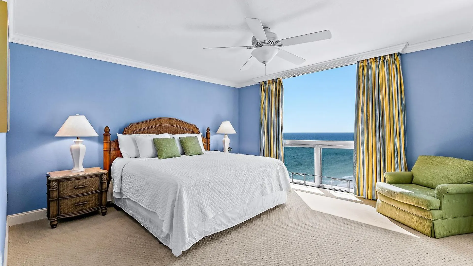 Shoreline Towers * Destin