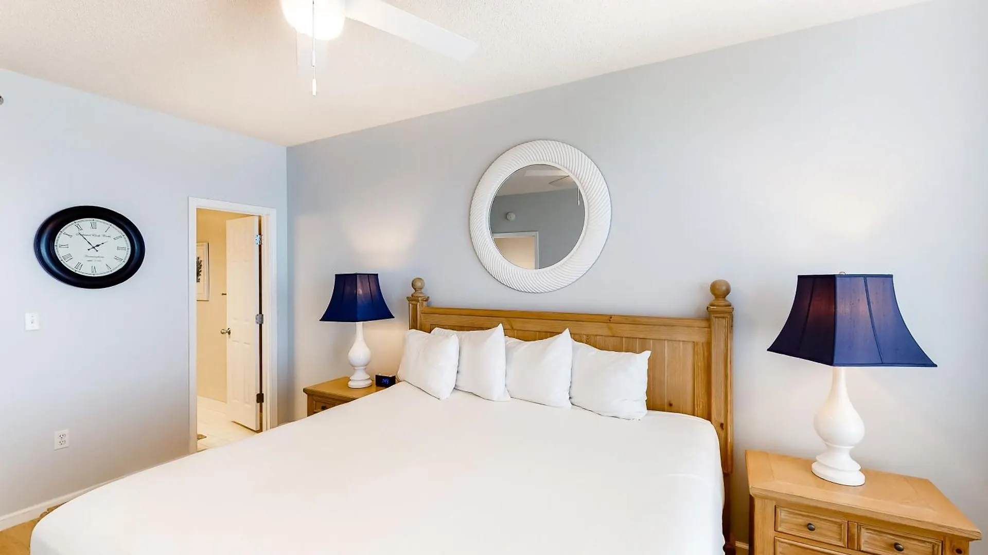 Leeward Key Apartment
