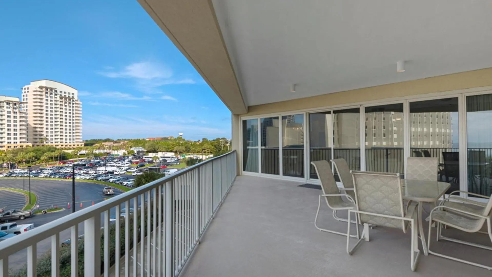 Holiday home Tops'l Tides Destin