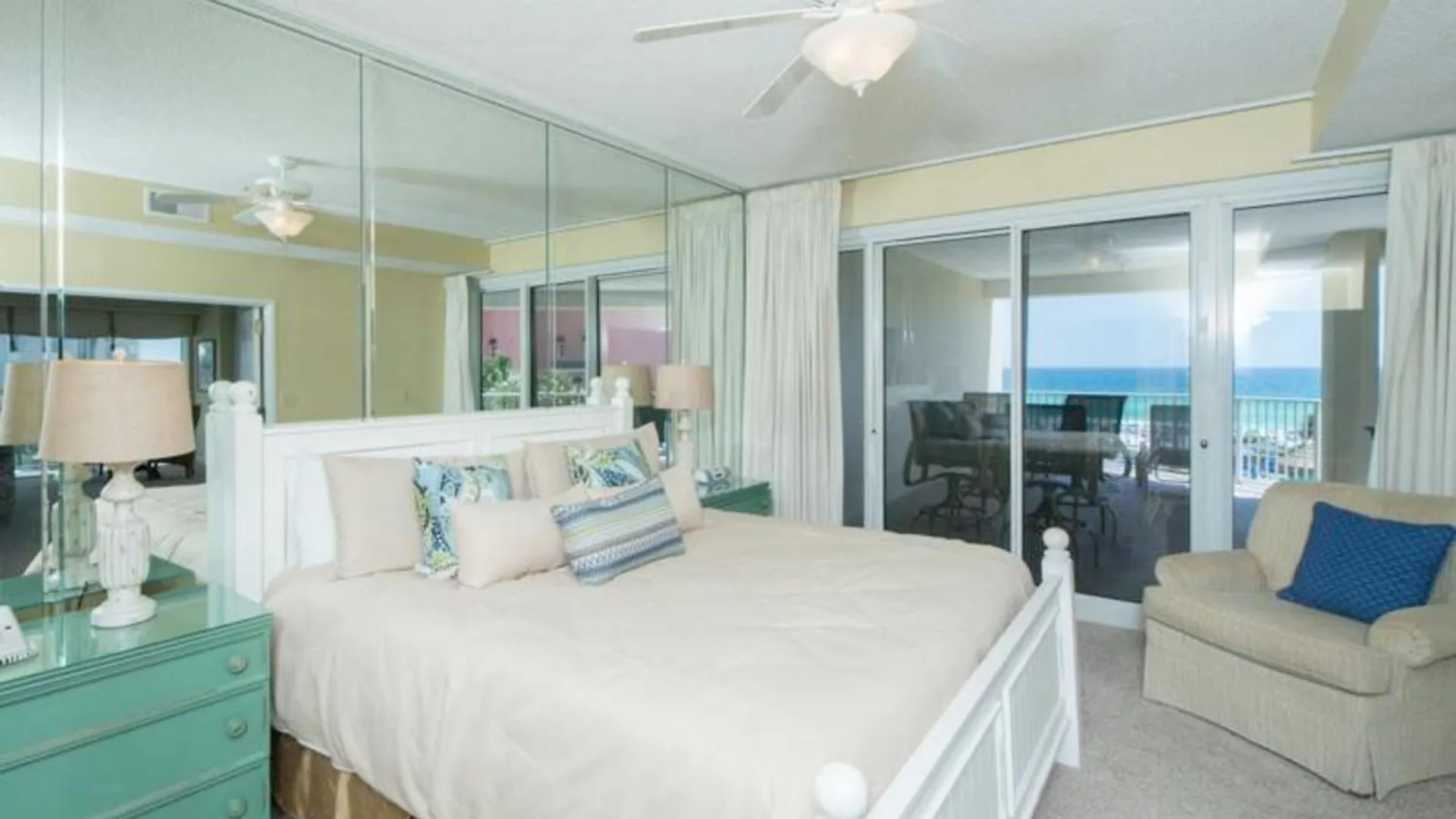 Holiday home Tops'l Tides I
