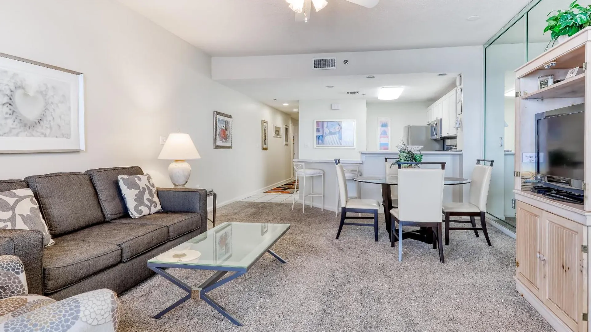 Sterling Sands Apartment